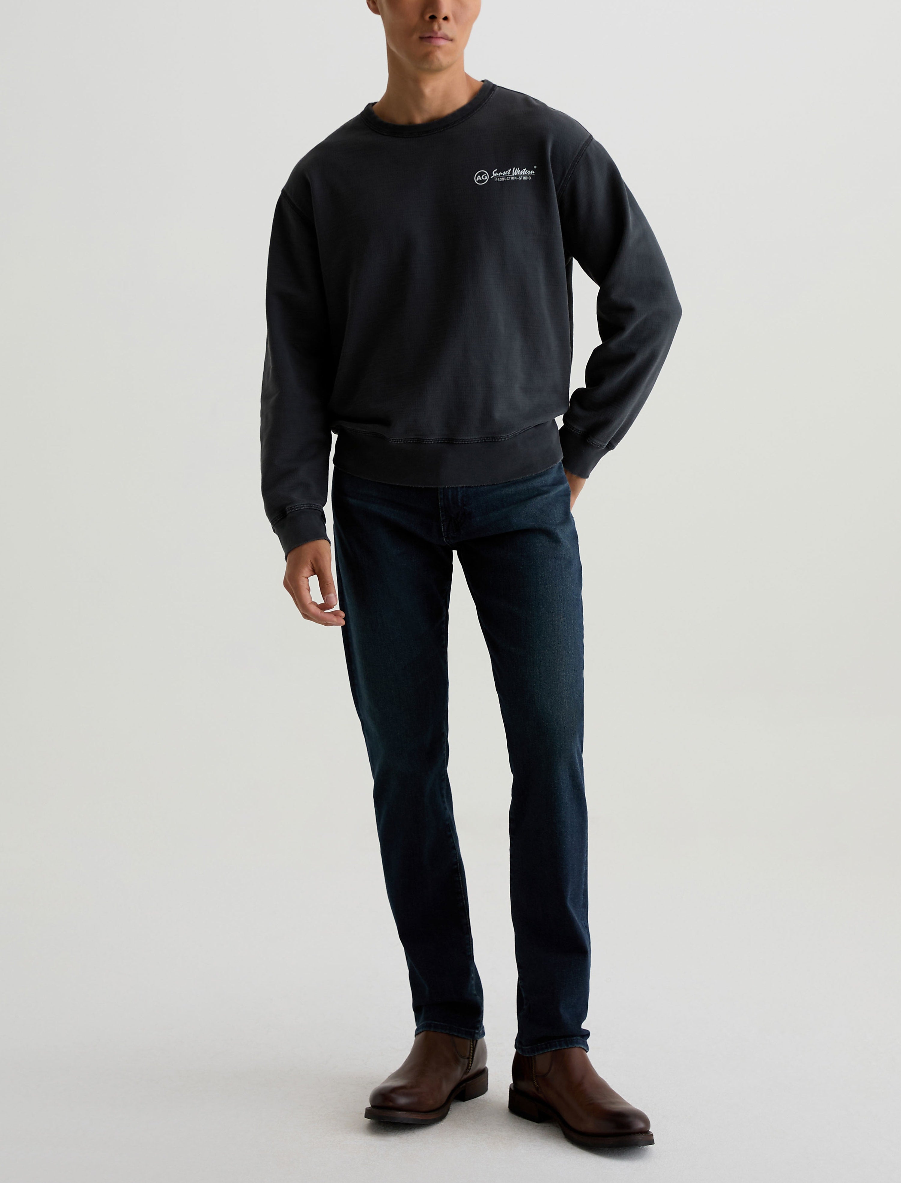 Men Tellis Bishop at AG Jeans Official Store