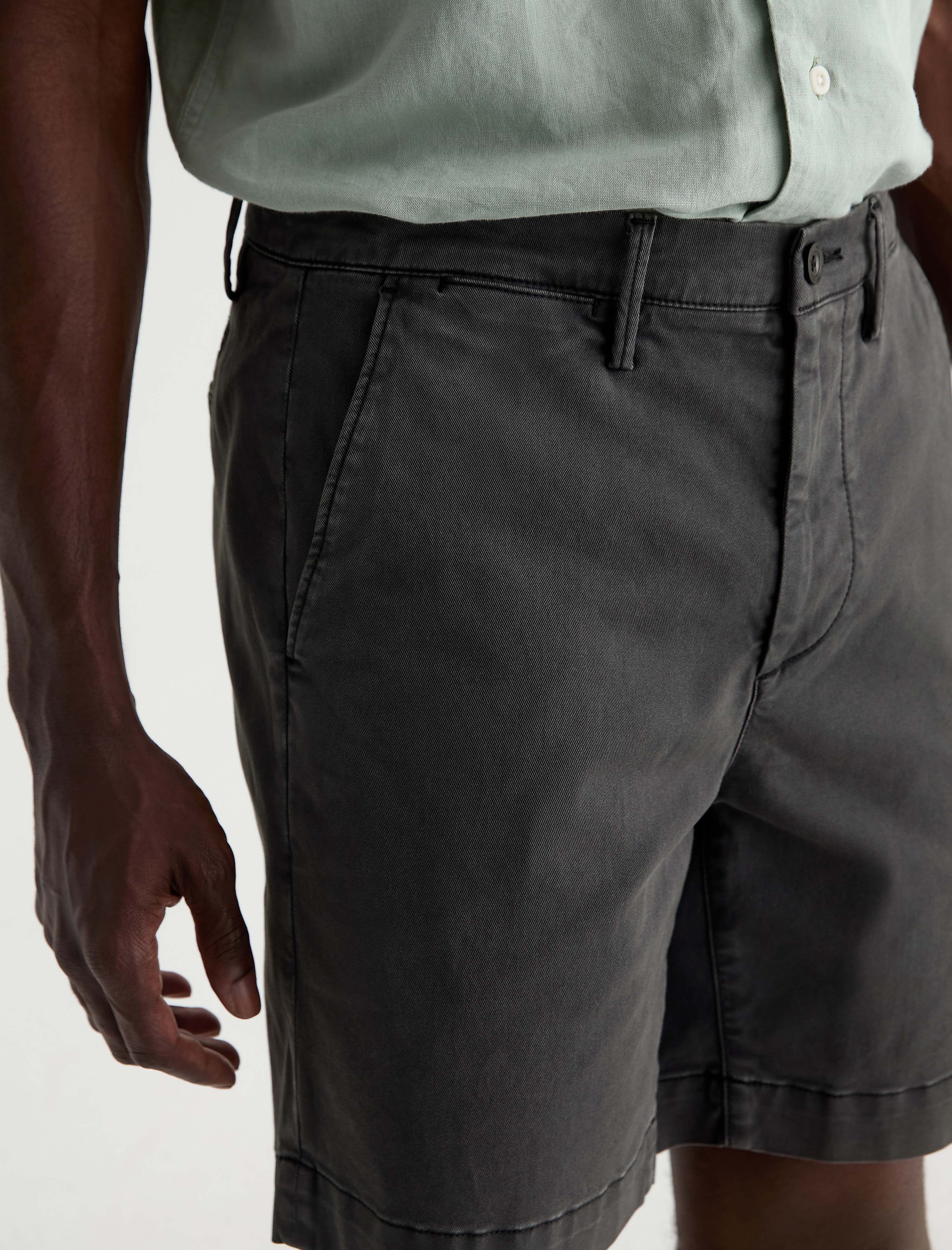 Men Archie Short Sulfur Antique Black at AG Jeans Official Store