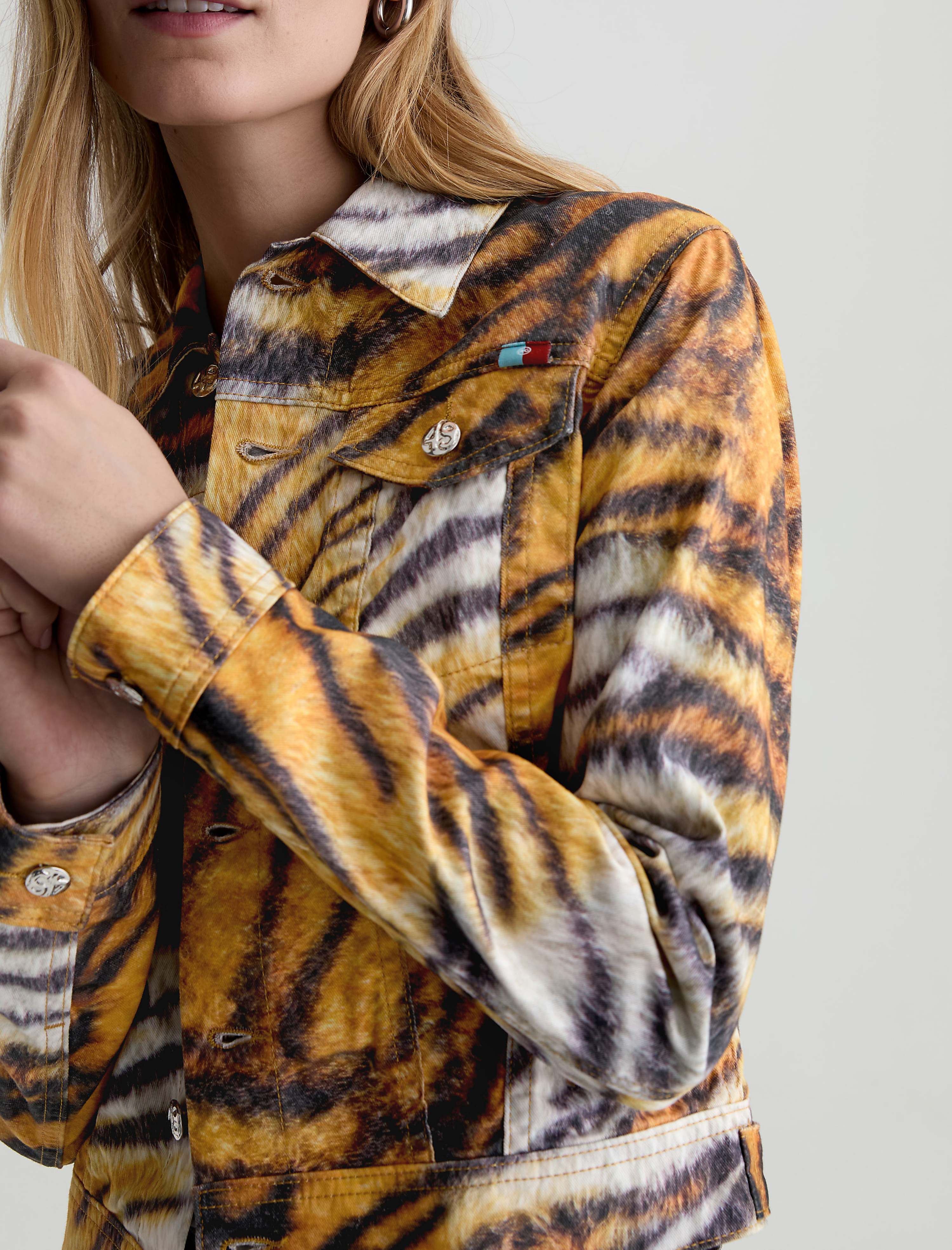 Women Robyn Jacket Wild Tiger at AG Jeans Official Store