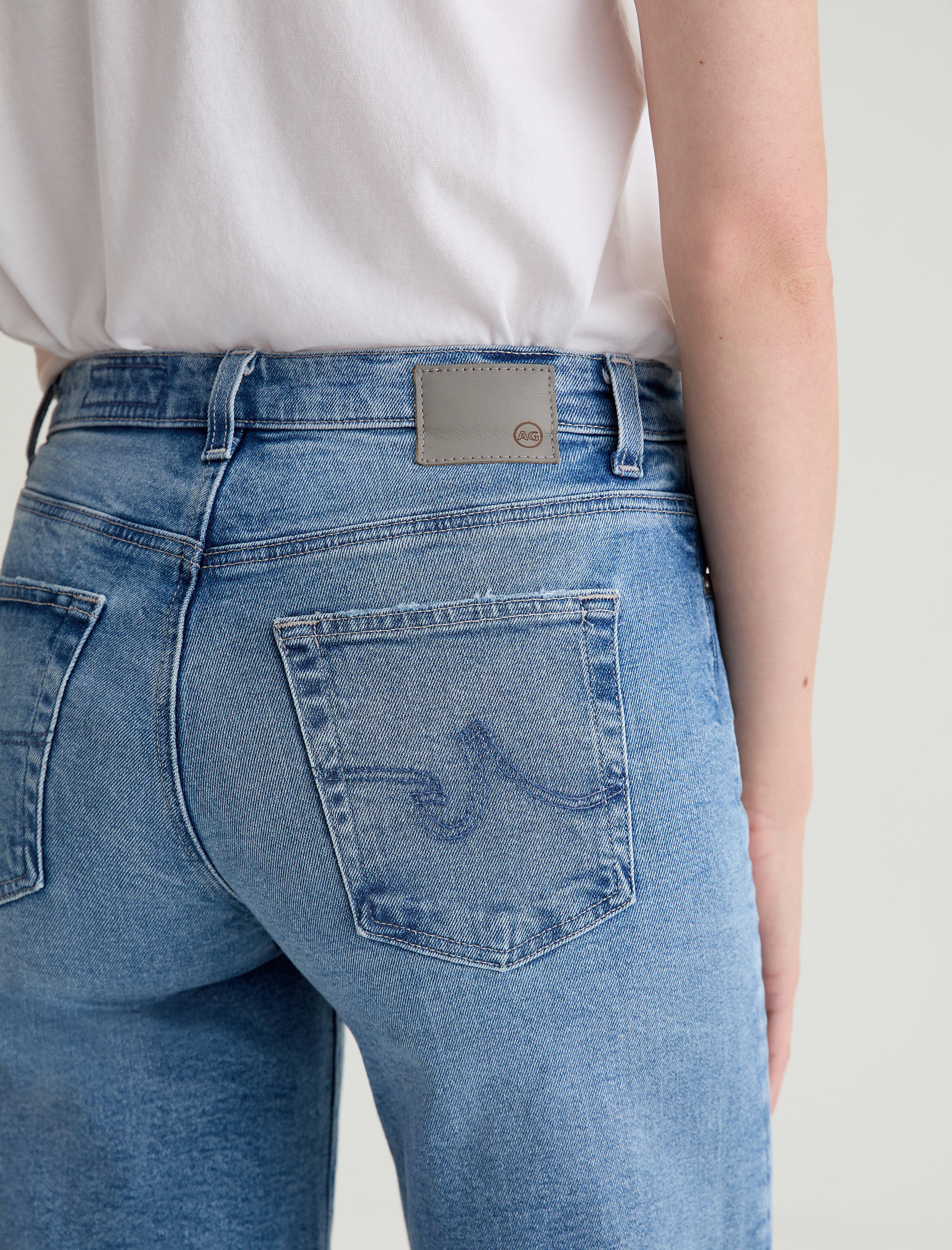 Women Saige Wide Leg Crop Masterpiece at AG Jeans Official Store
