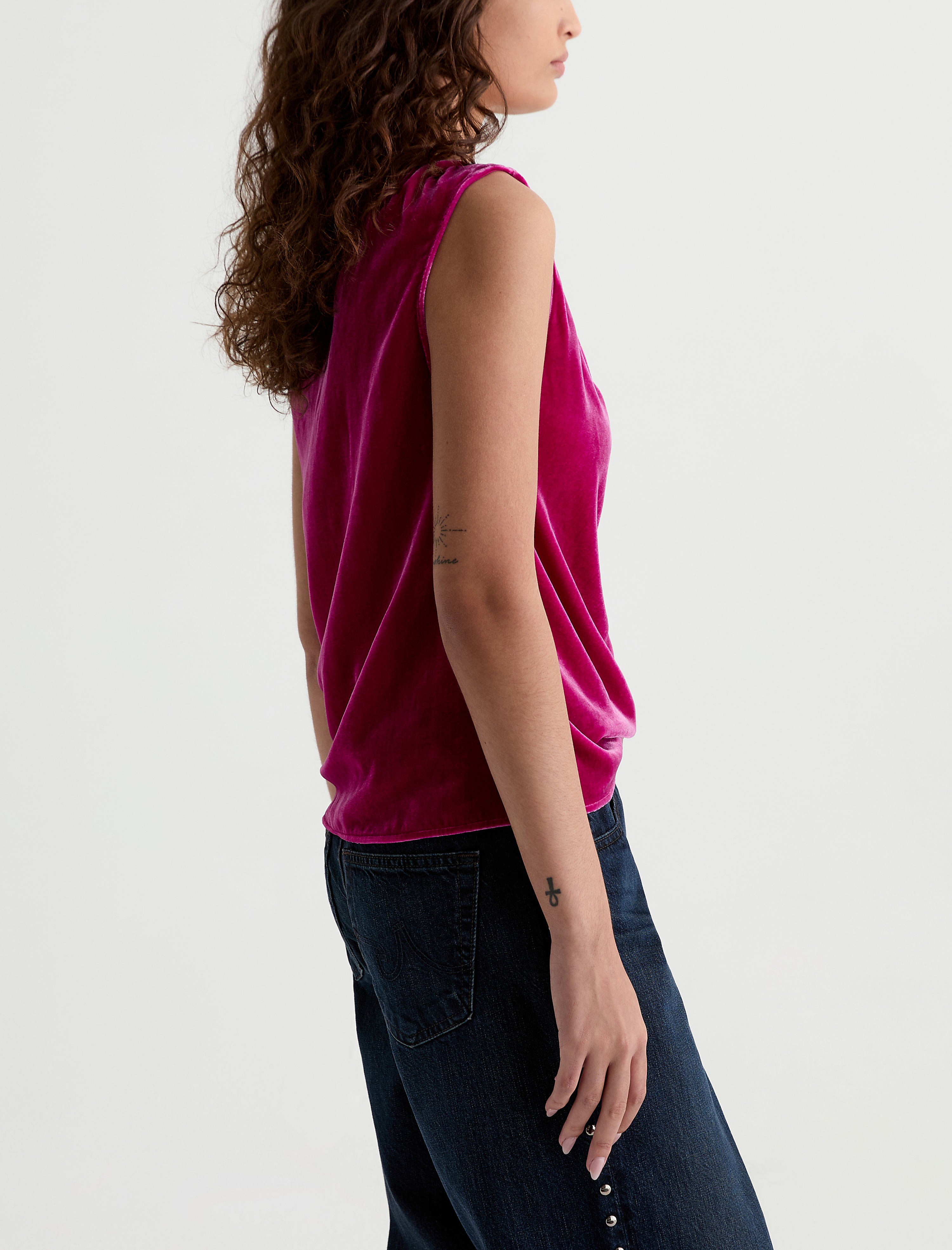 Women Ellie Velvet Top Lipstick at AG Jeans Official Store
