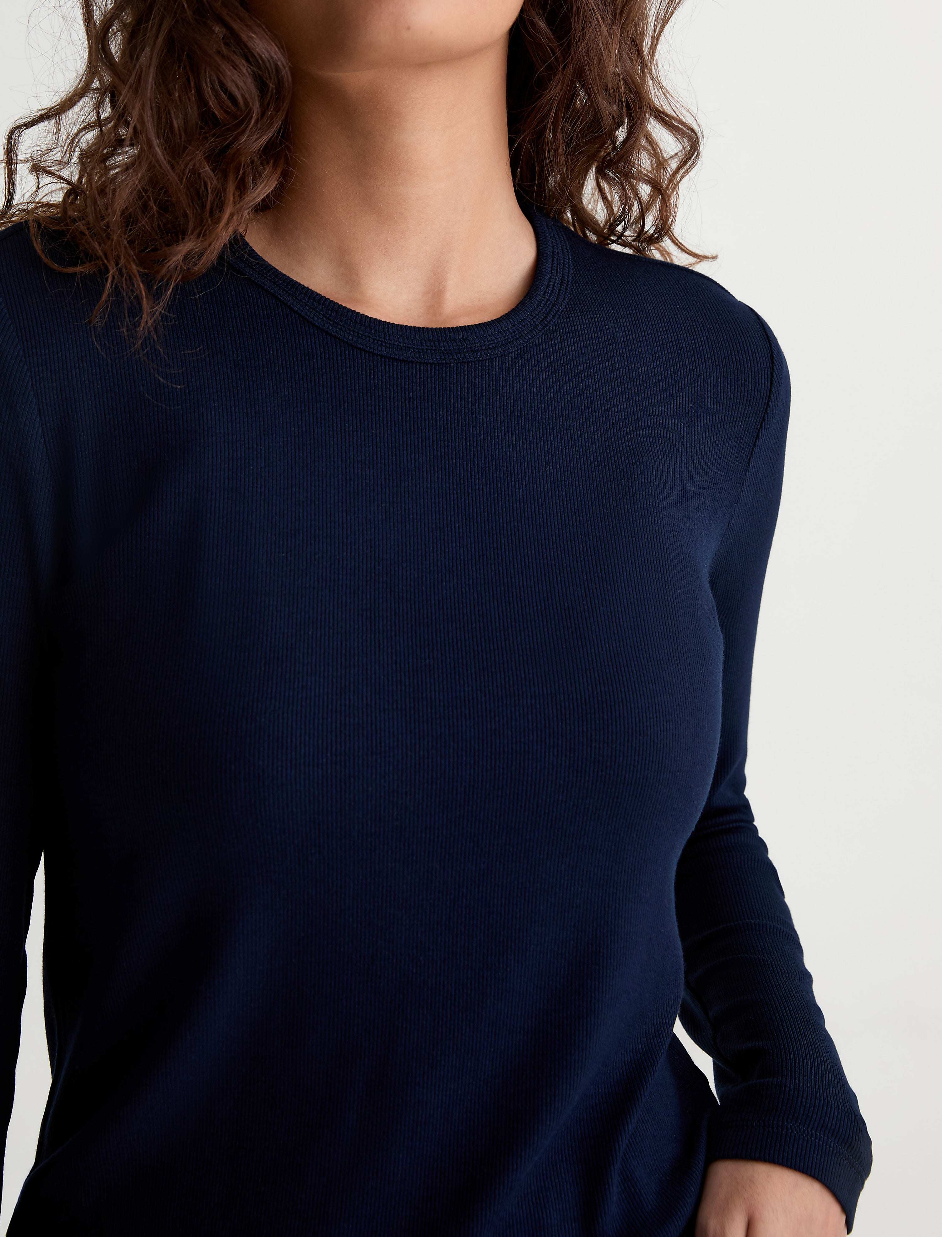 Women Julia Long Sleeve Deep Trenches at AG Jeans Official Store