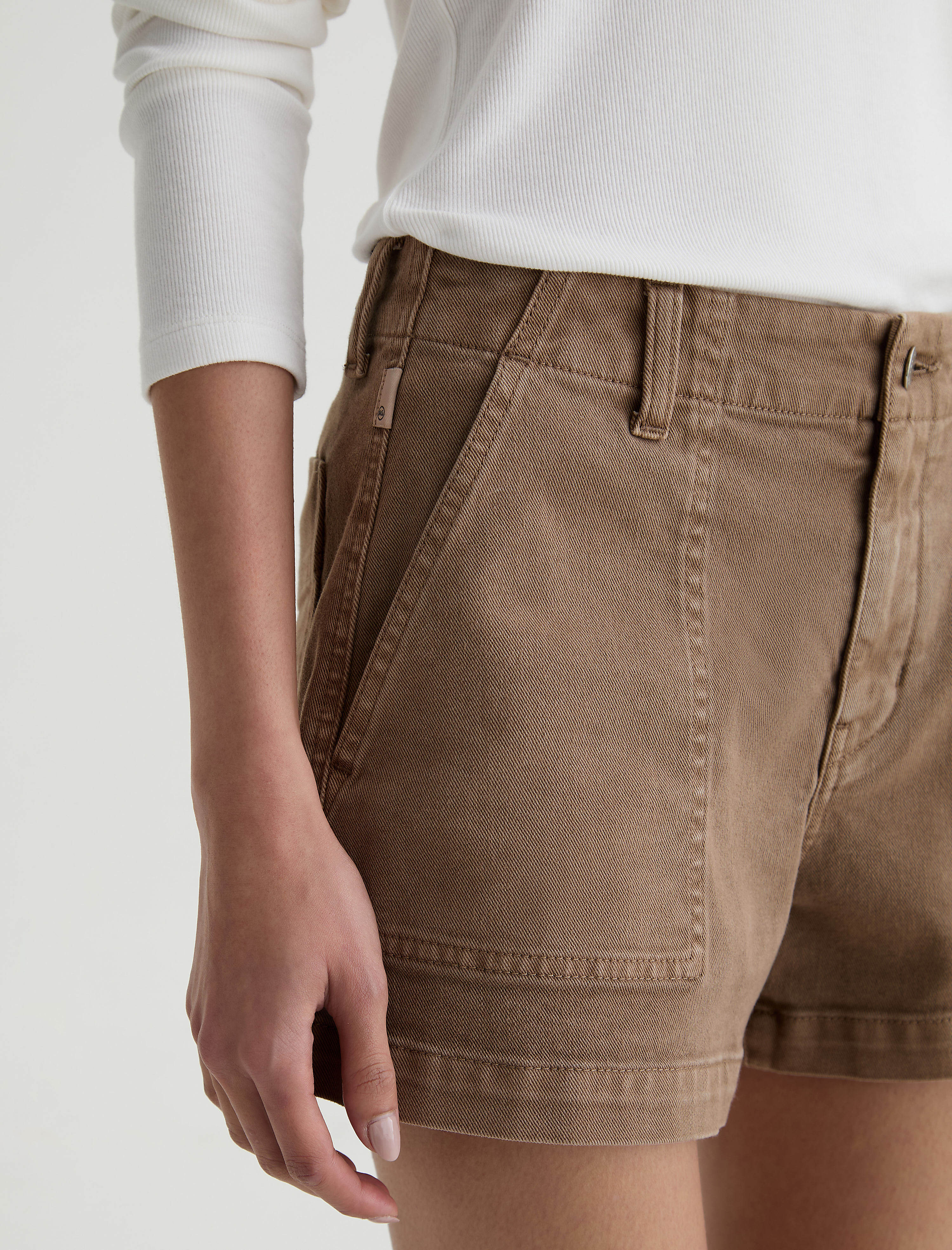 Women Analeigh Short Sulfur Light Taupe at AG Jeans Official Store