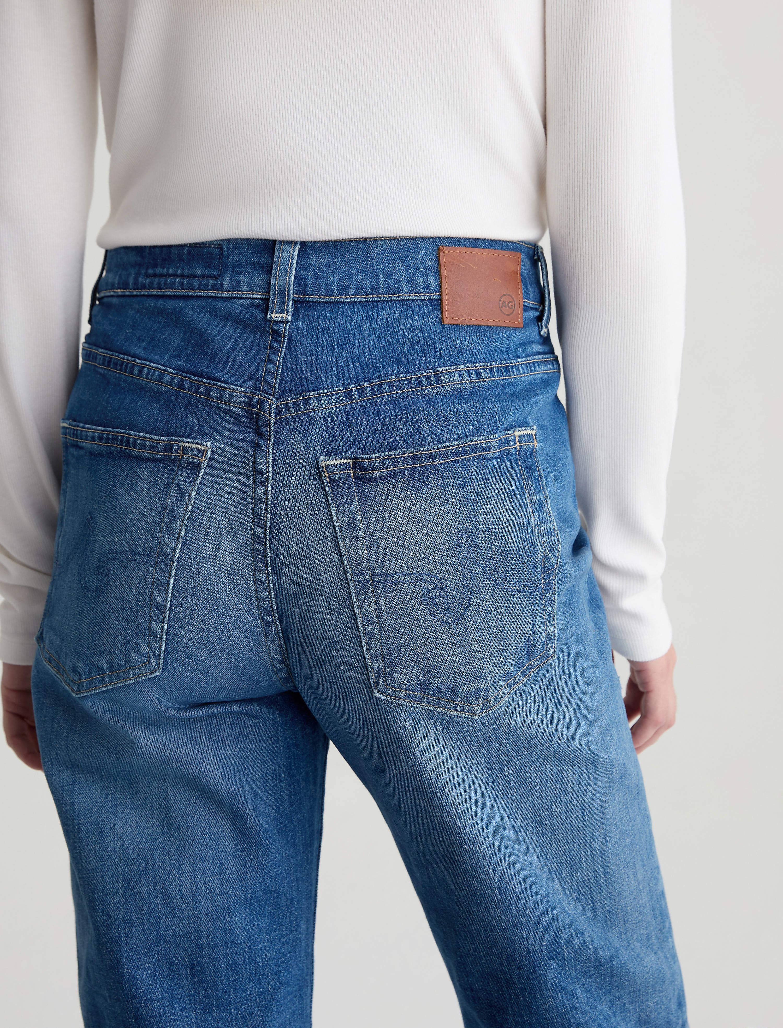 Women Brinley Crop Owens Valley at AG Jeans Official Store