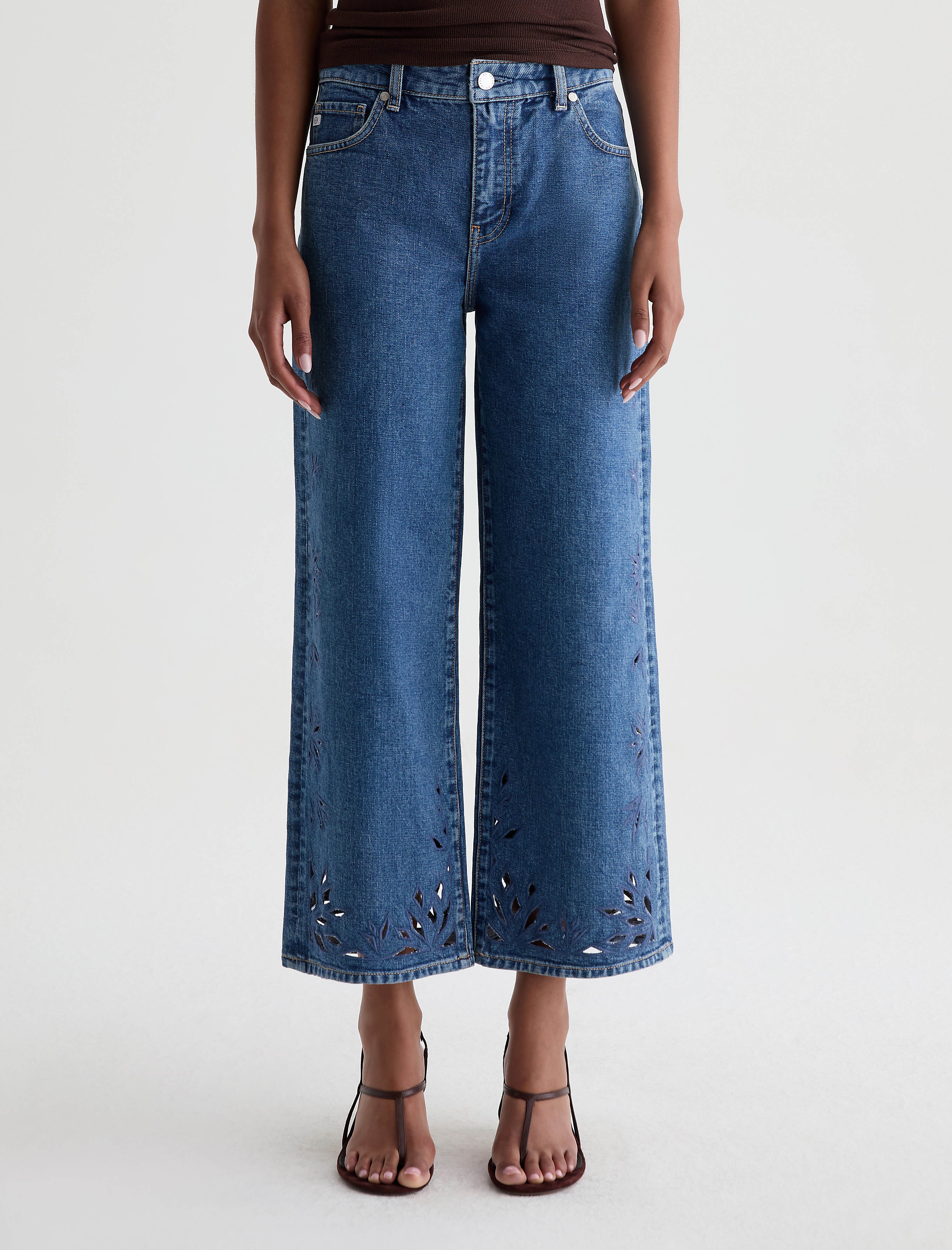 Women Saige Wide Leg Crop Jean Malbec at AG Jeans Official Store