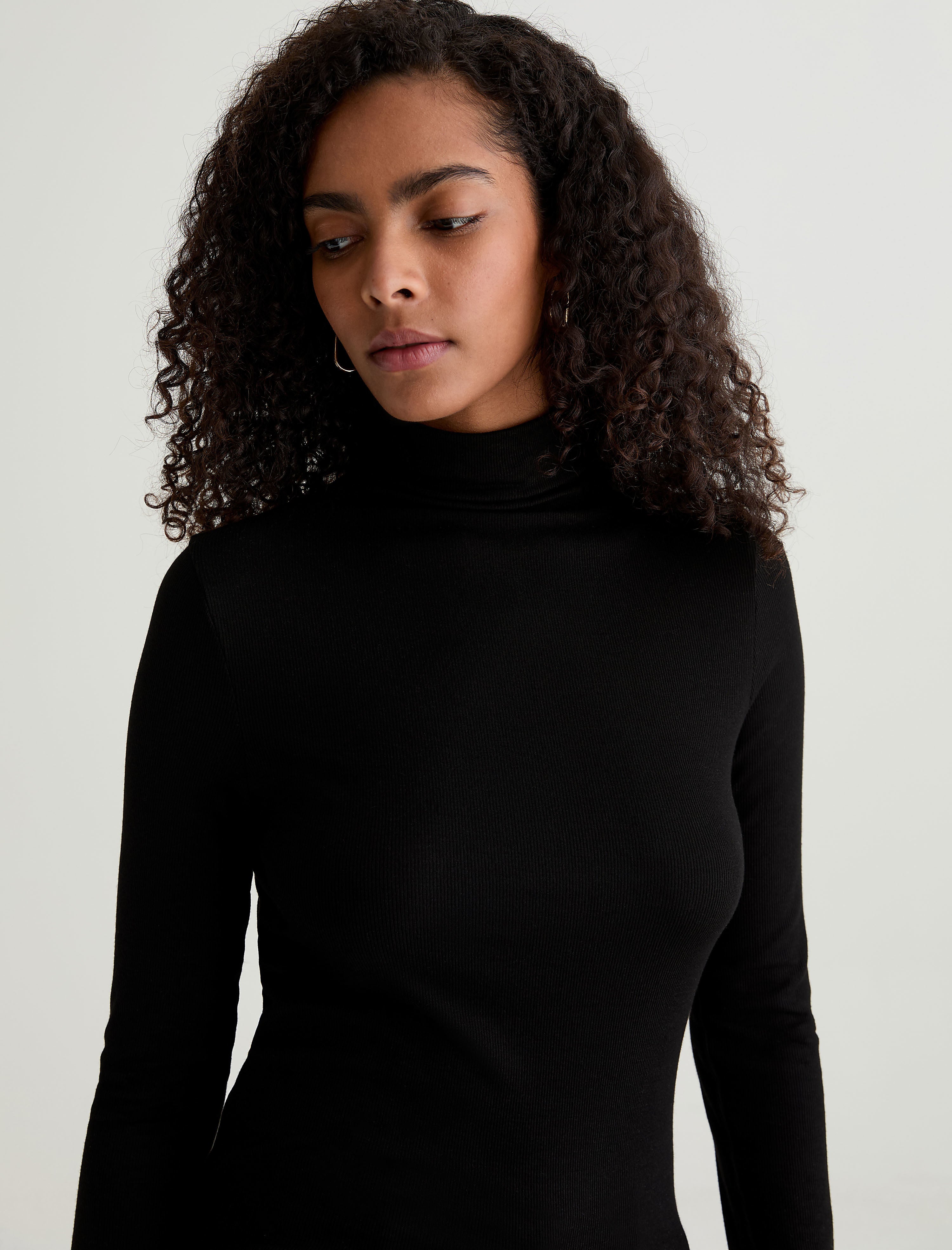 Women Chels Turtleneck Super Black at AG Jeans Official Store