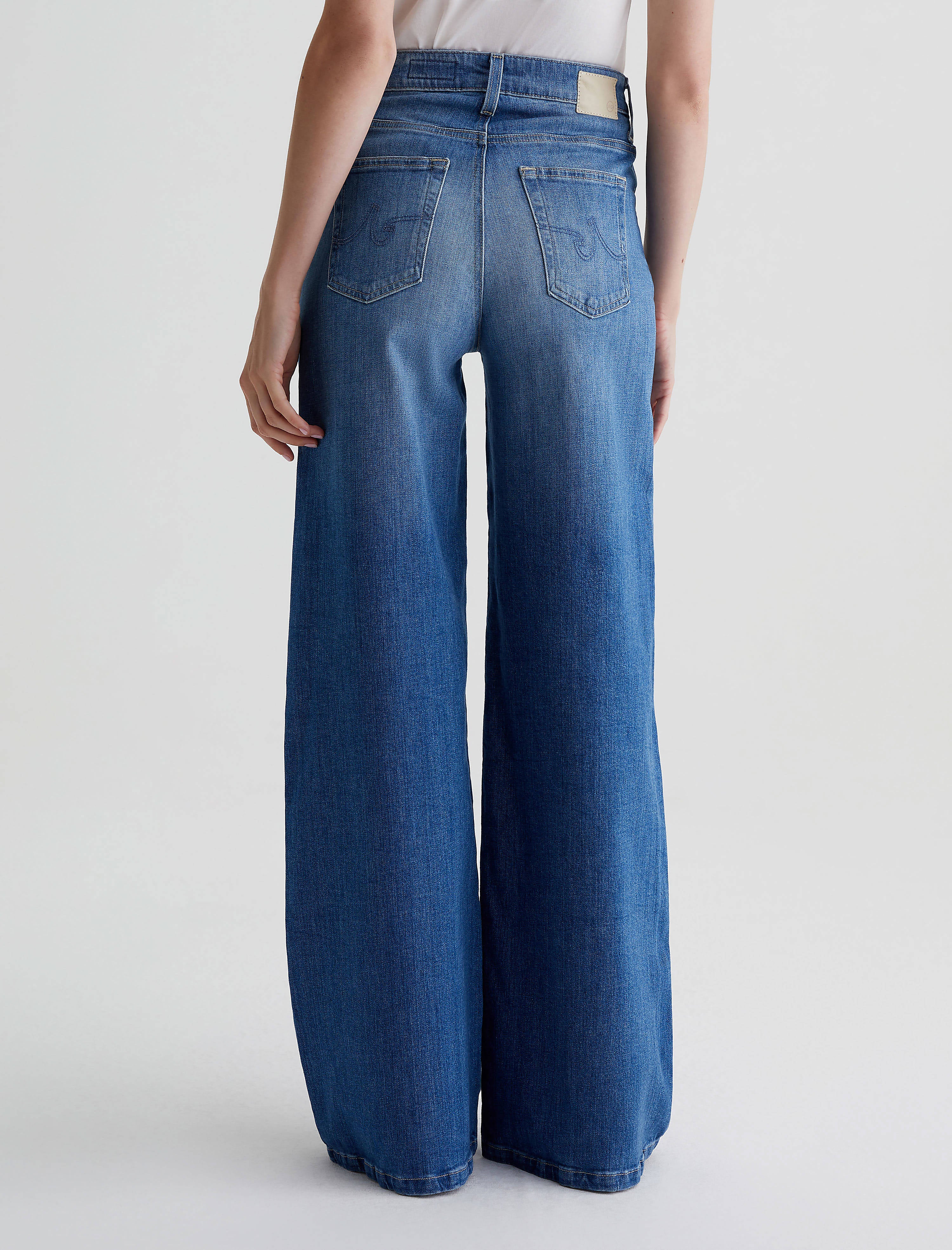 Women Deven Runway at AG Jeans Official Store