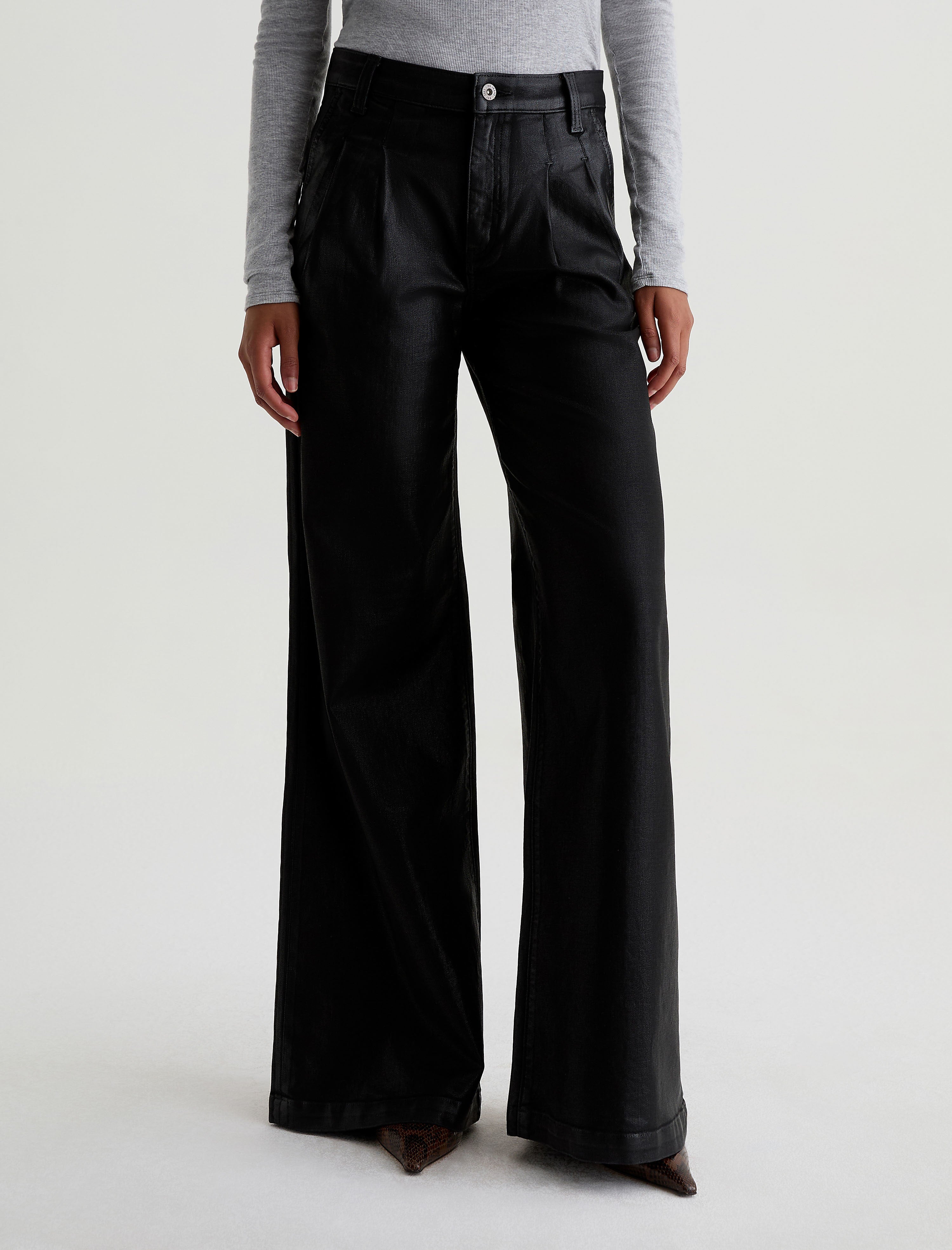 dorine-pleated-leatherette-