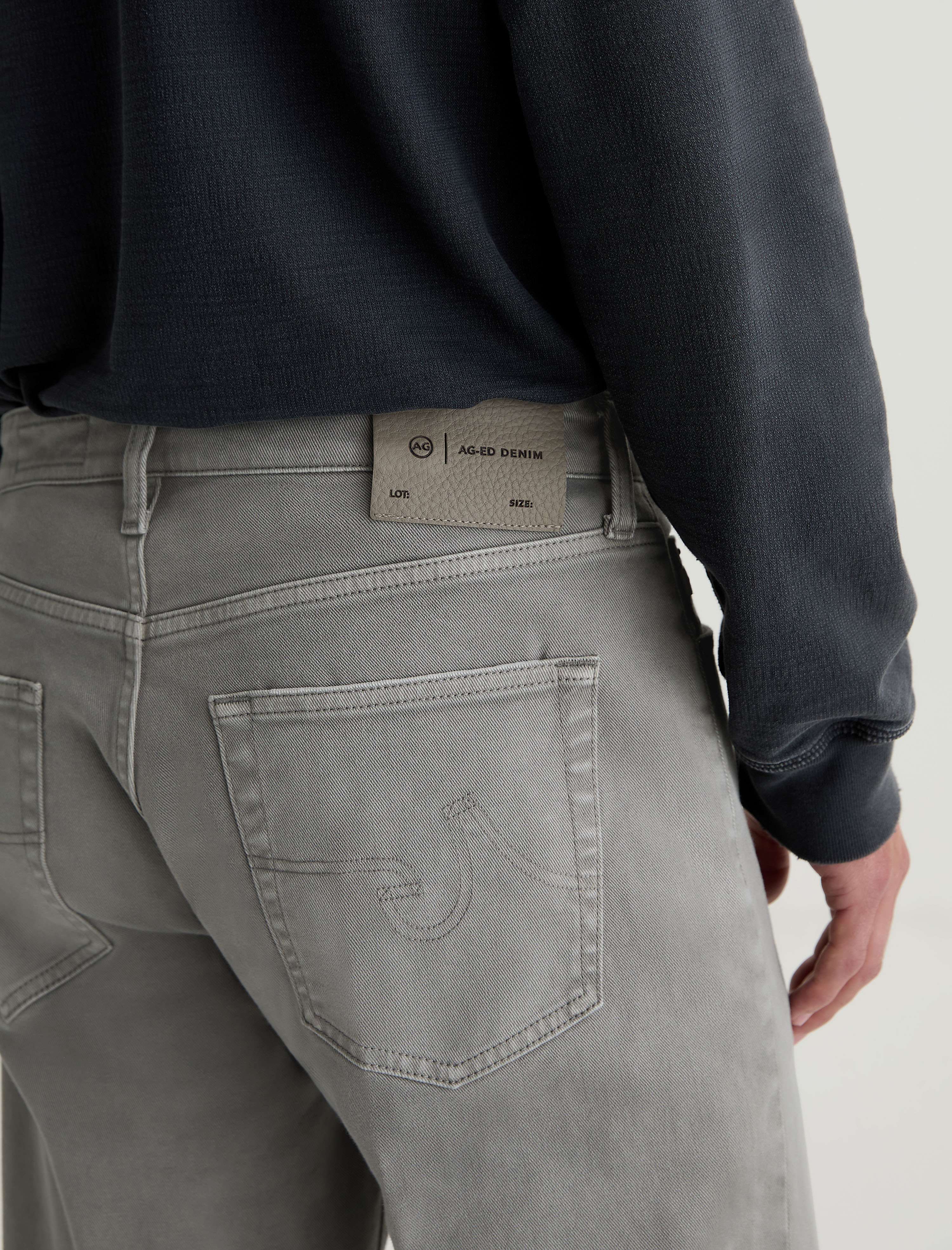 Men Everett 7 Years Sulfur Ironwood at AG Jeans Official Store