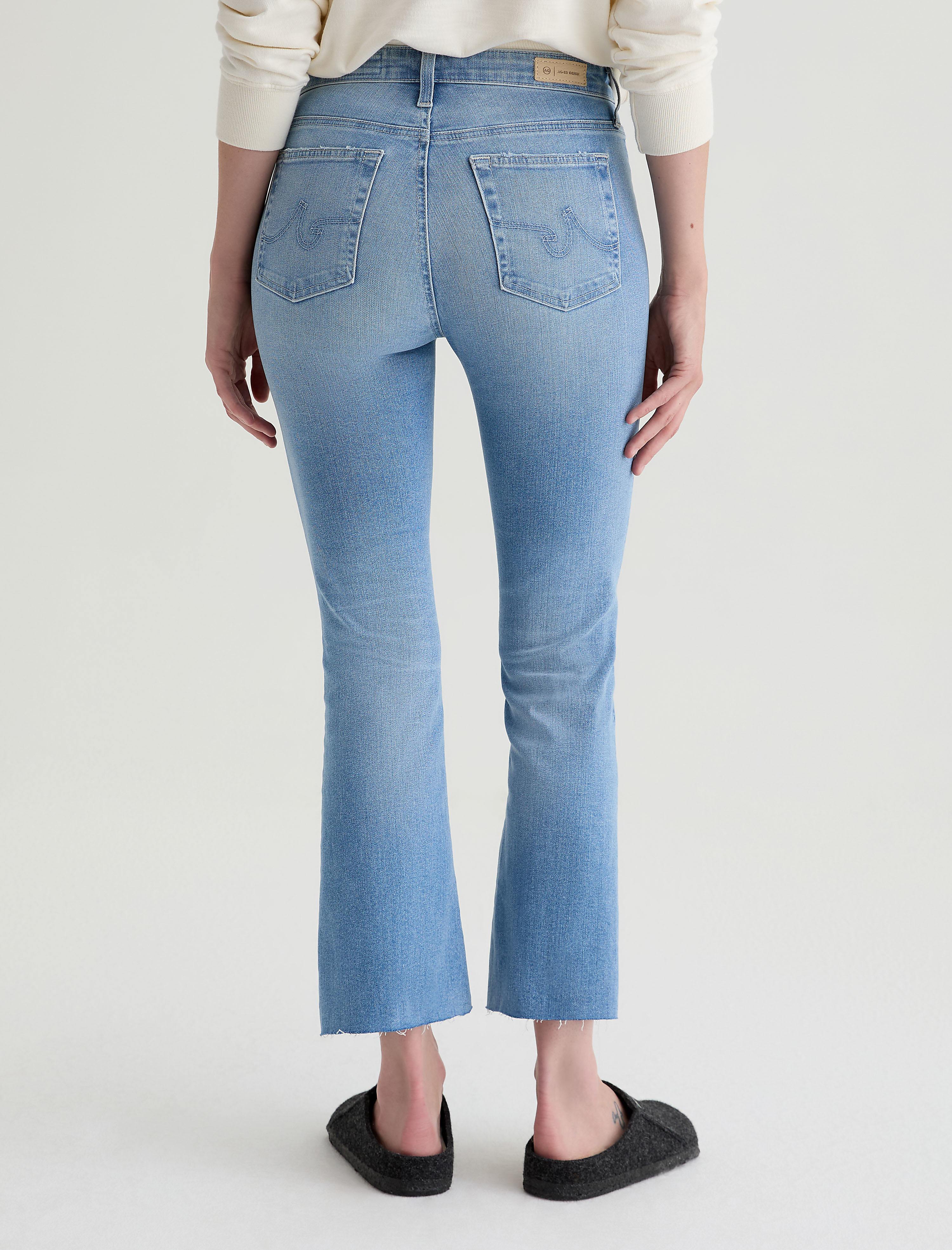 (取寄) AGジーンズ レディース ファラー ミッド ライズ クロップ ブーツ ジーン イン 14 イヤーズ フォーチュナ AG Jeans women Farrah Mid Rise Crop Boot Jean In 14 Years Fortuna 14 Years Fortuna Women Farrah Boot Crop 14 Years Fortuna at AG Jeans Official Store