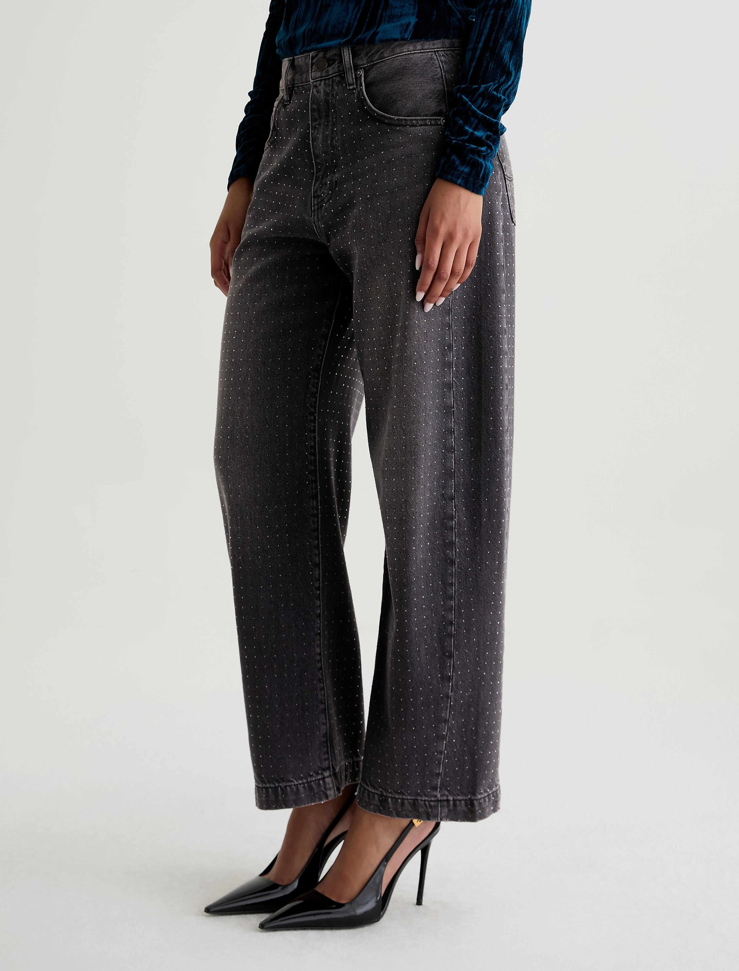 (取寄) AGジーンズ レディース ハッティー ハイ ライズ バレル イン スター ライト AG Jeans women Hattie High Rise Barrel in Star Light Star Light Women Hattie Star Light at AG Jeans Official Store