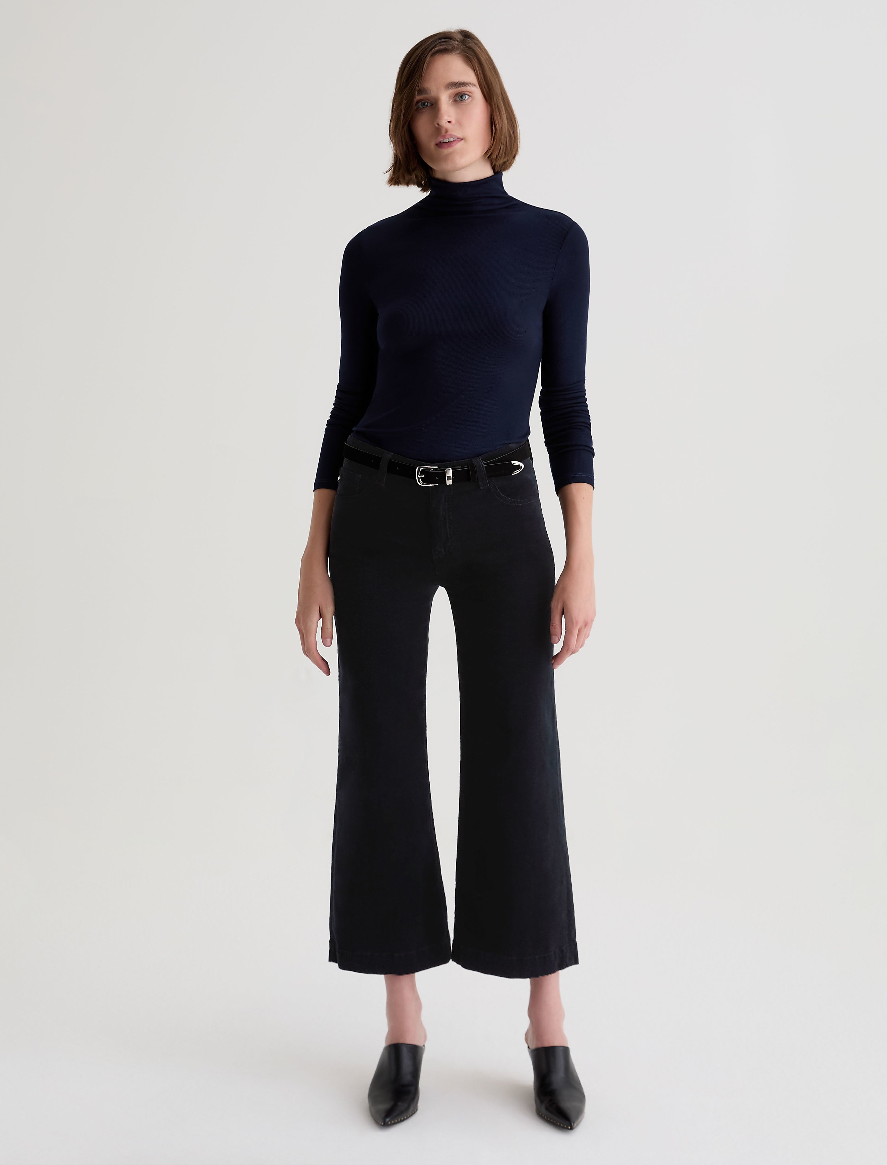 saige-wide-leg-crop-corduroy-