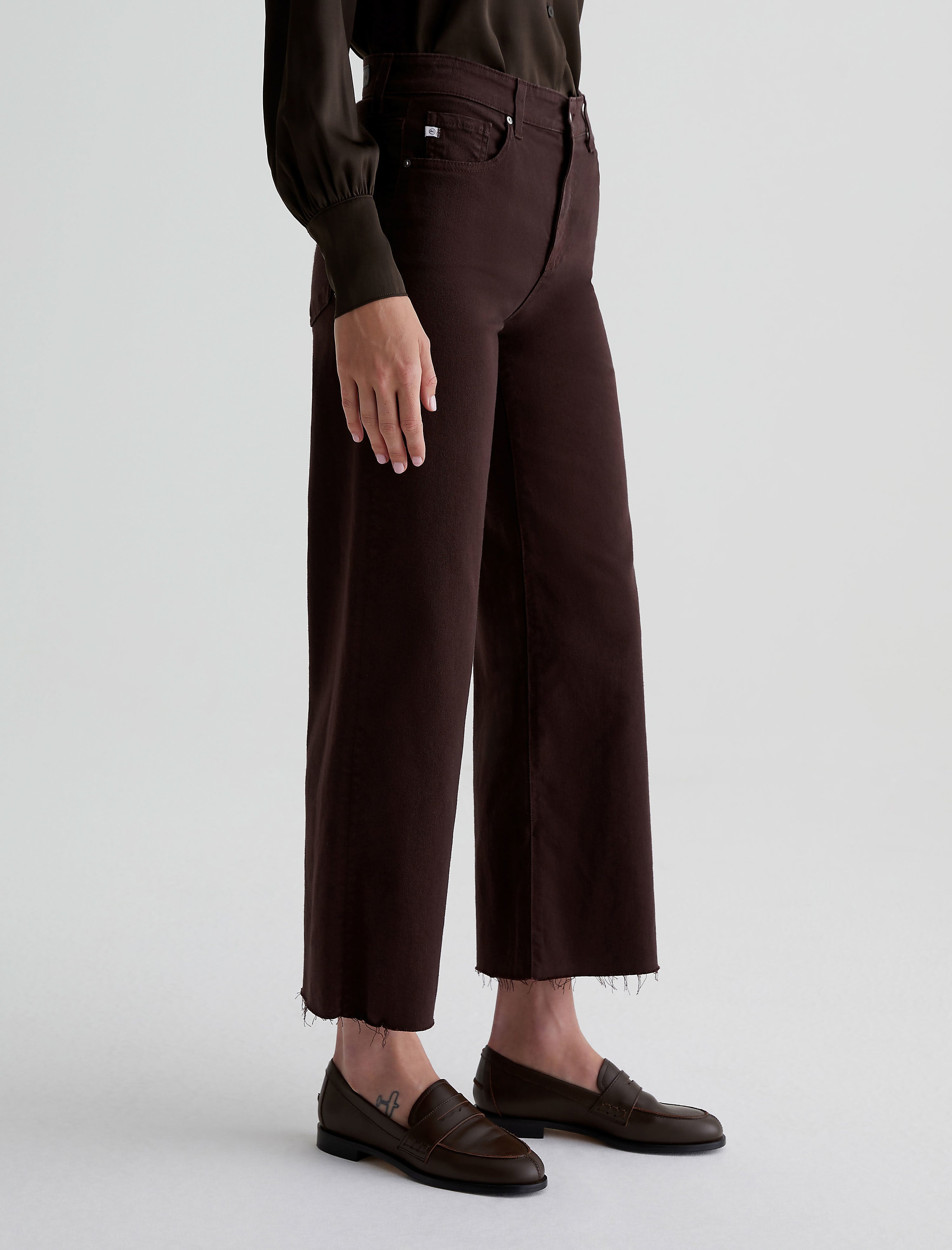 Women Saige Wide Leg Crop Amaretto Noir at AG Jeans Official