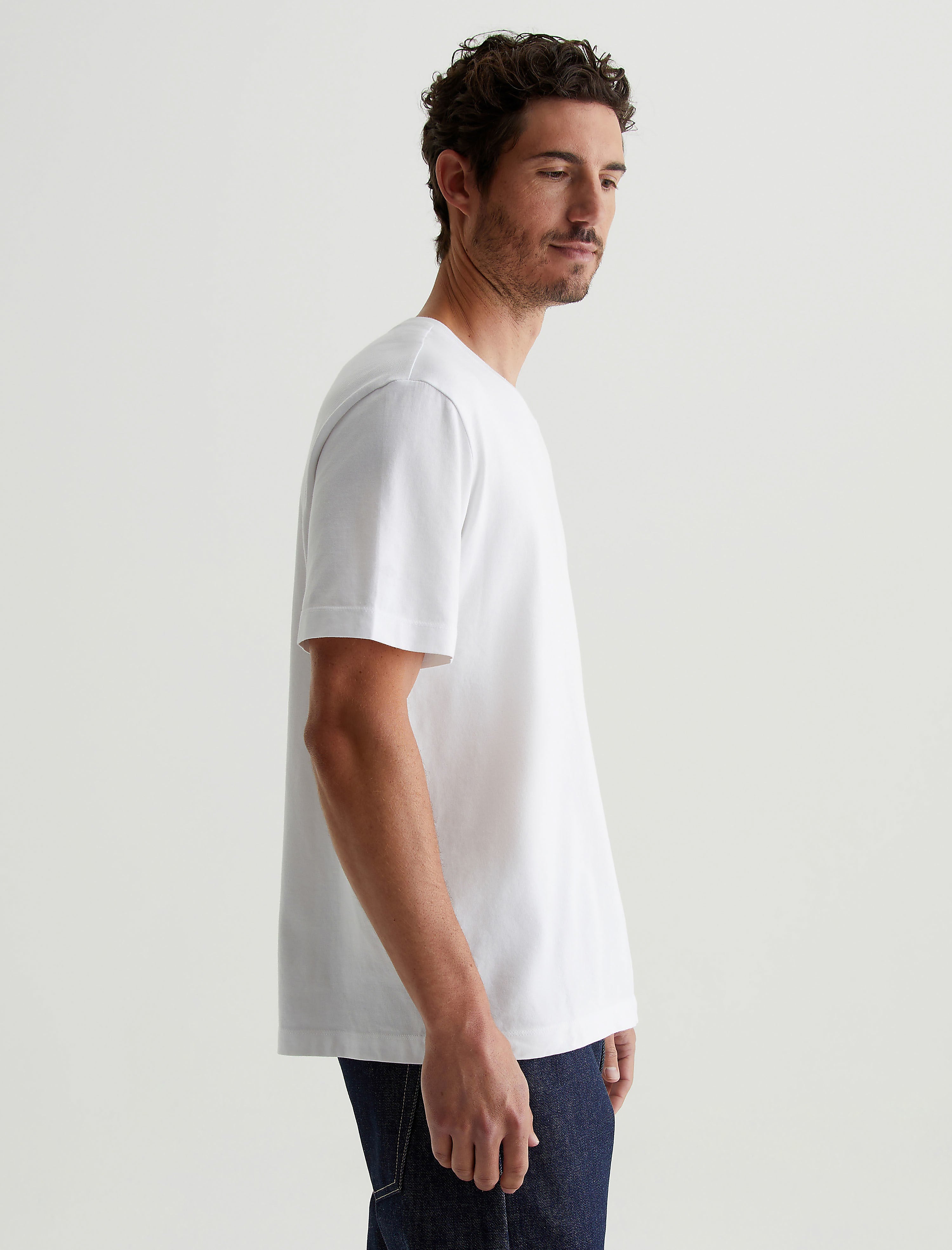 Mens Wesley Crew True White at AG Jeans Official Store