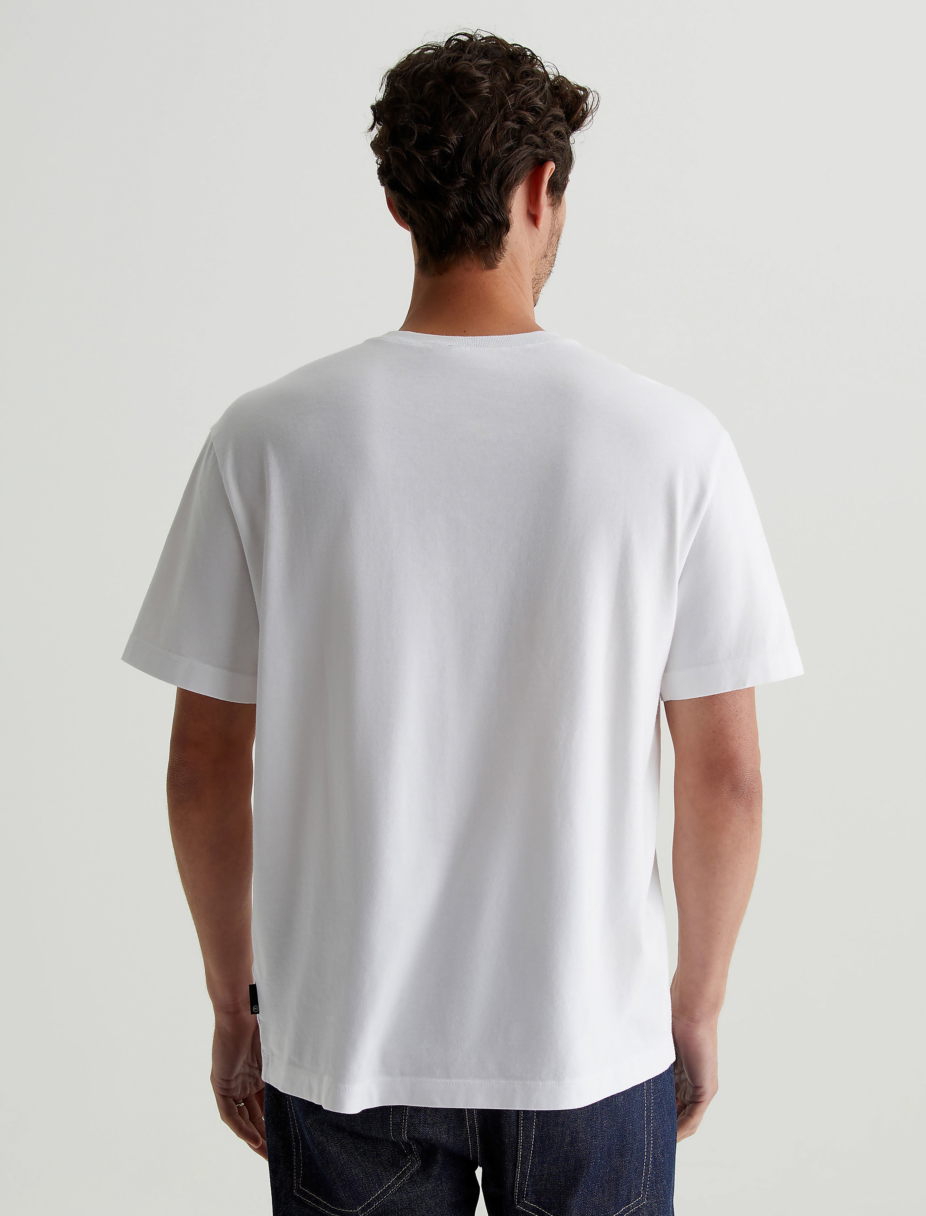 wesley-crew-relaxed-t-shirt-