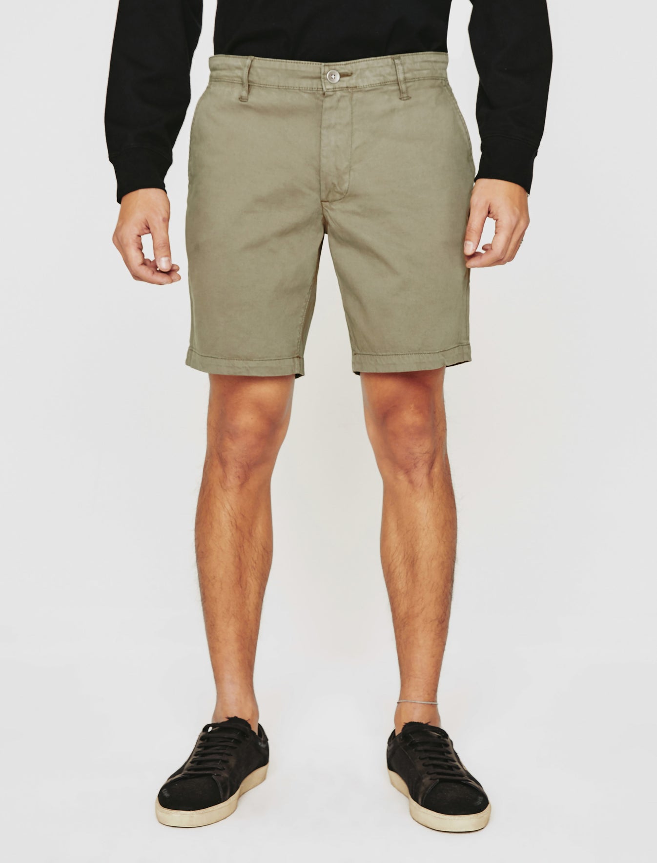 Wanderer Short Sulfur Dried Rosemary Slim Trouser Short Men Bottom Photo 2