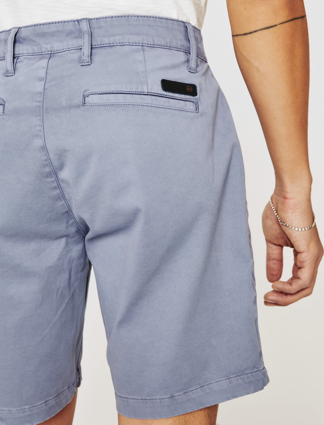 Wanderer Short Sulfur Worn Indigo Slim Trouser Short Men Bottom Photo 5