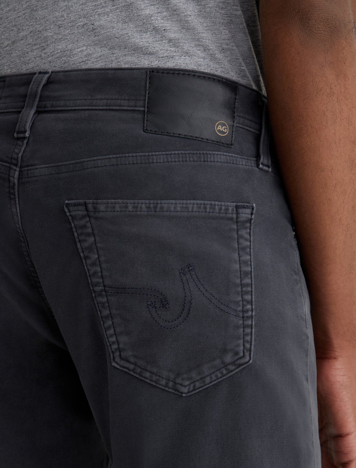 Everett Sulfur Sleek Carbon Slim Straight Men Bottom Photo 5