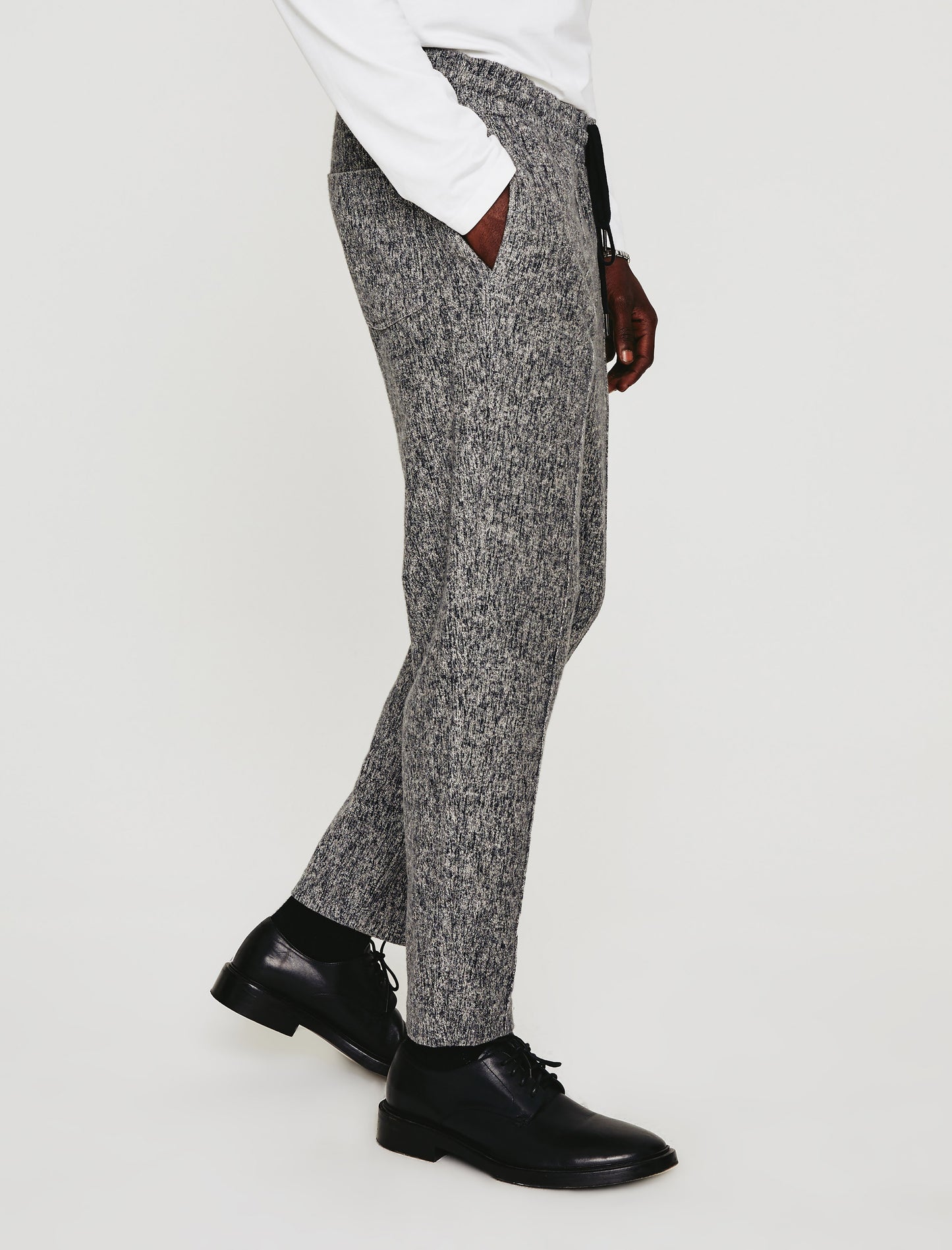 Wyatt Sweatpant Ikat Wool Heather Grey Multi Classic Fit Pintuck Sweatpant Mens bottom Photo 4