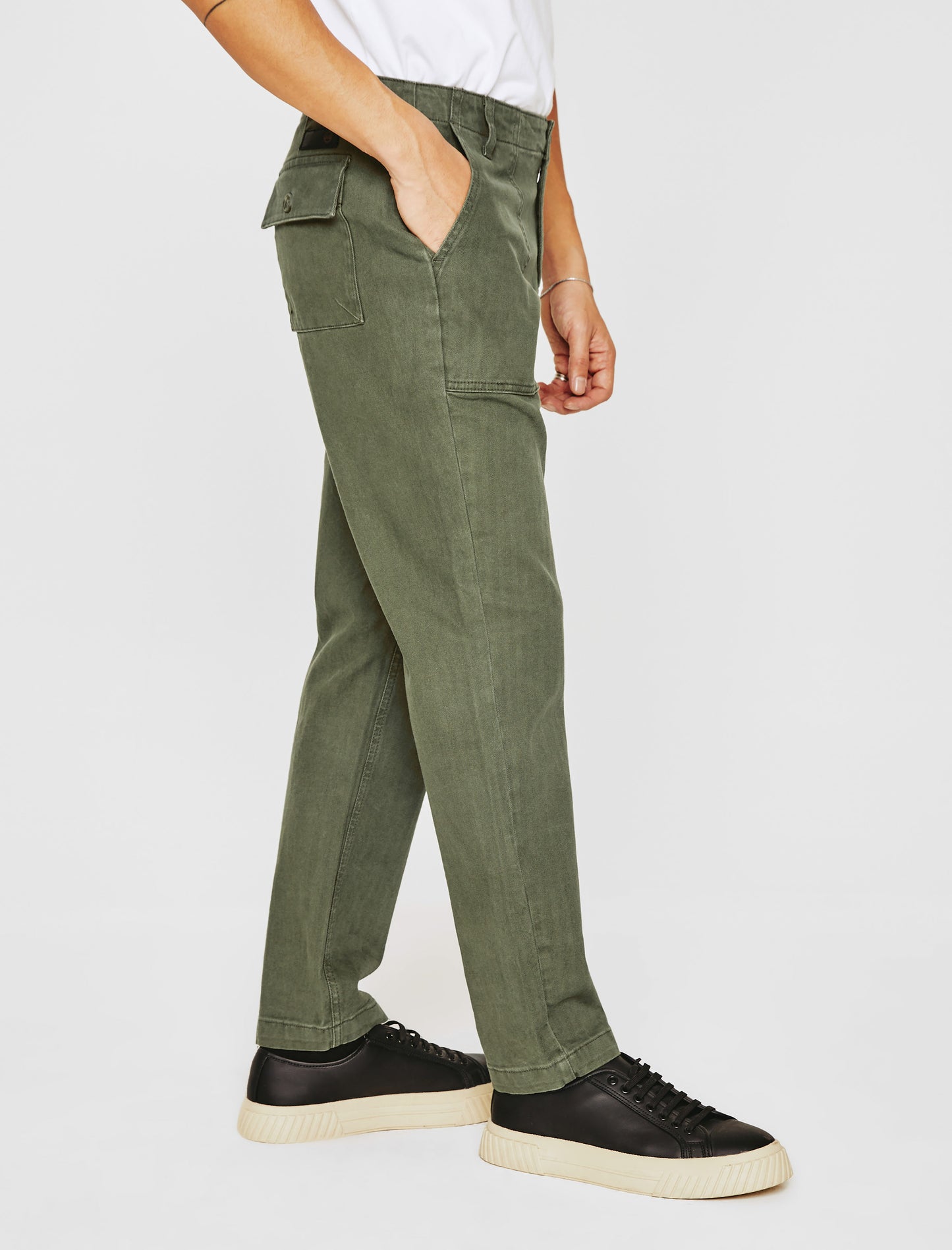 Wells Fatigue Valley Dark Infantry Green Relaxed Tapered Men Bottom Photo 4