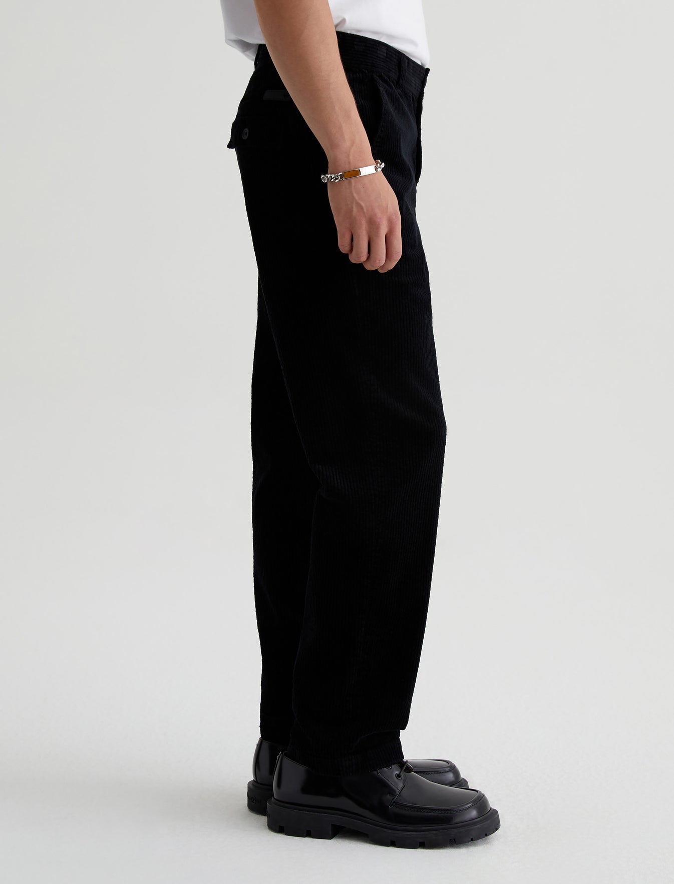 Lochlan Trouser True Black Corduroy Relaxed Straight Trouser Men Bottom Photo 4
