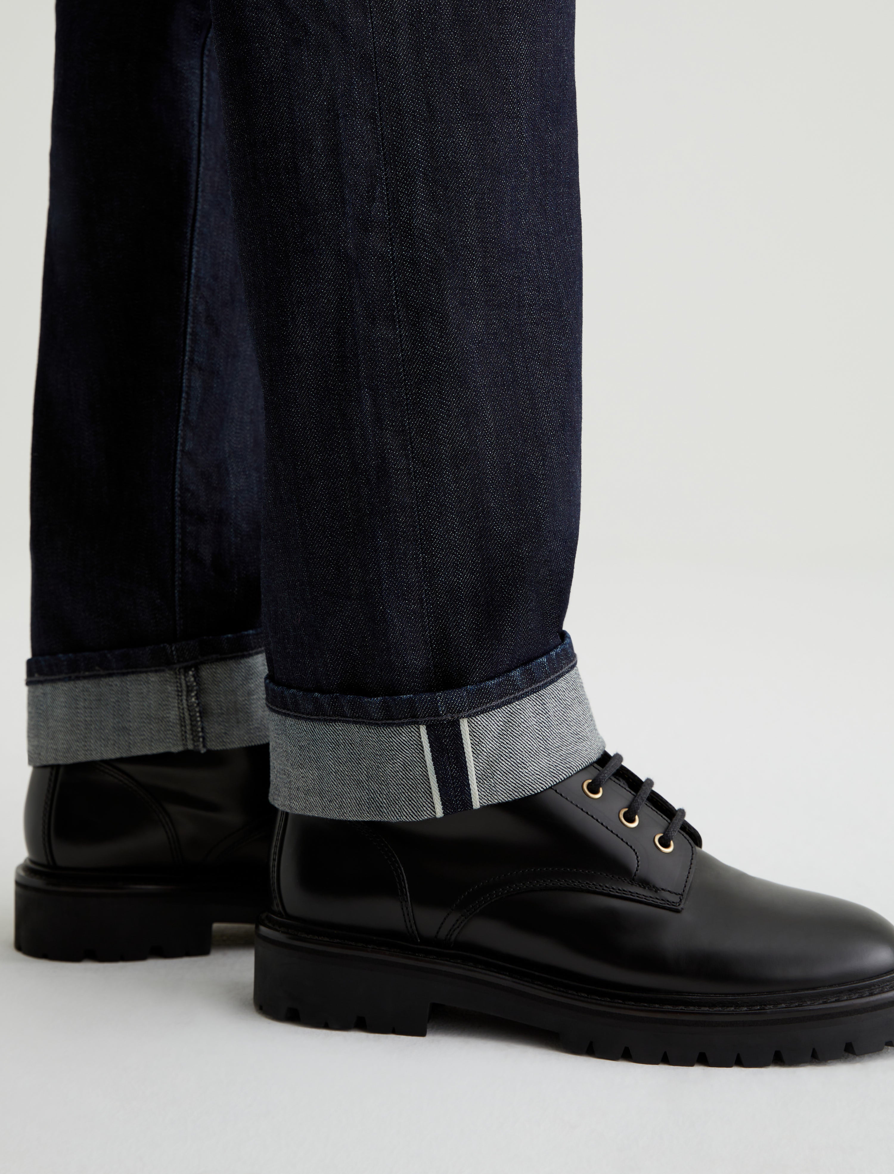Men Kace 28 1 Year Post at AG Jeans Official Store