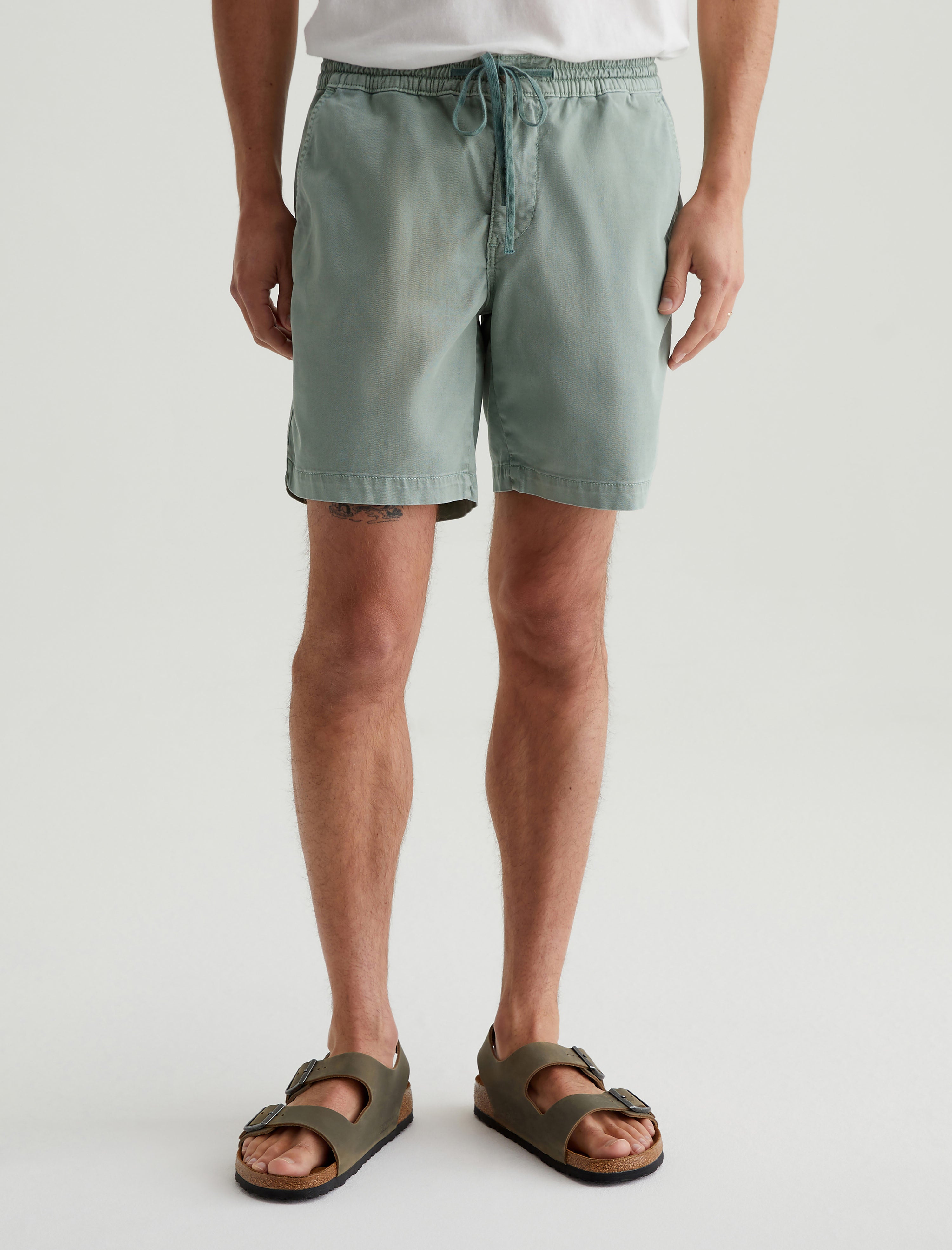 Oliver Short Sulfur Matcha Latte Relaxed Drawstring Short Men Bottom Photo 2