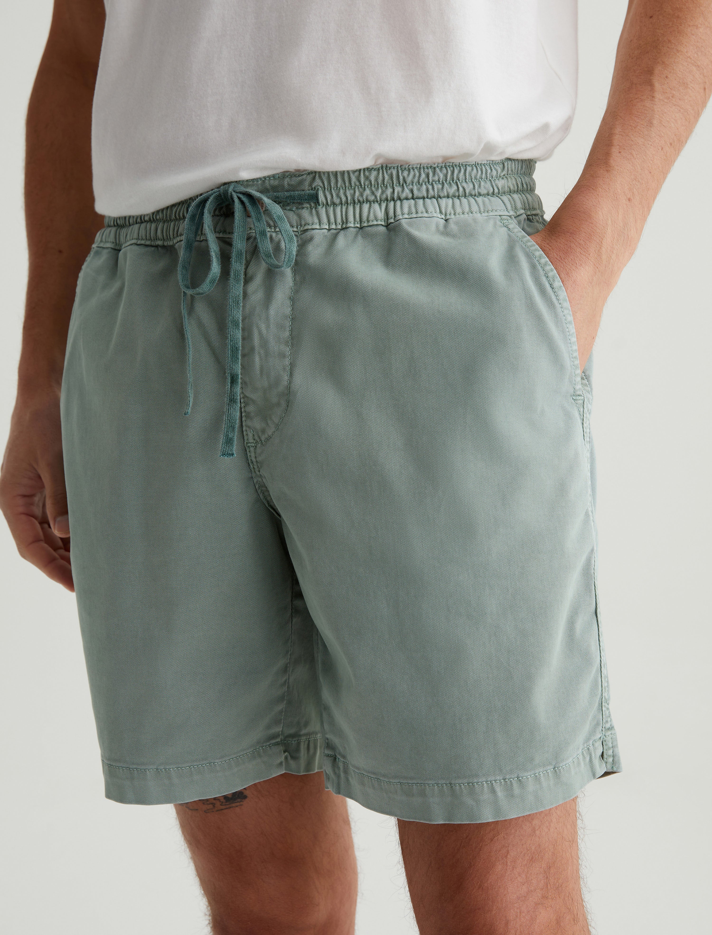 Oliver Short Sulfur Matcha Latte Relaxed Drawstring Short Men Bottom Photo 3
