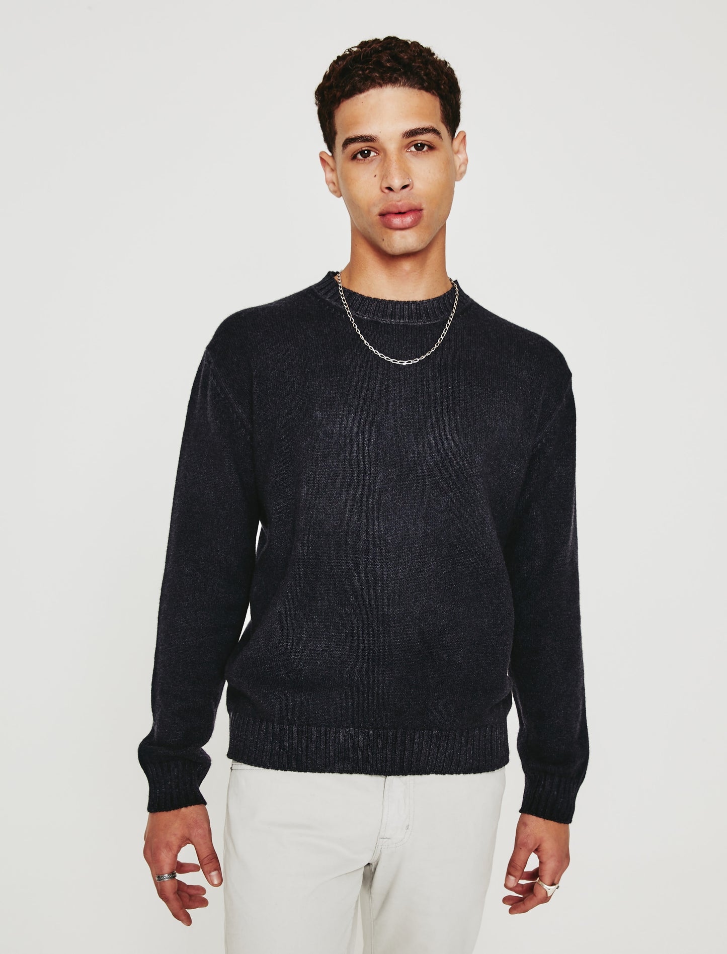 Leo Crew Sandwashed Charcoal Made In Italy Men Top Photo 1