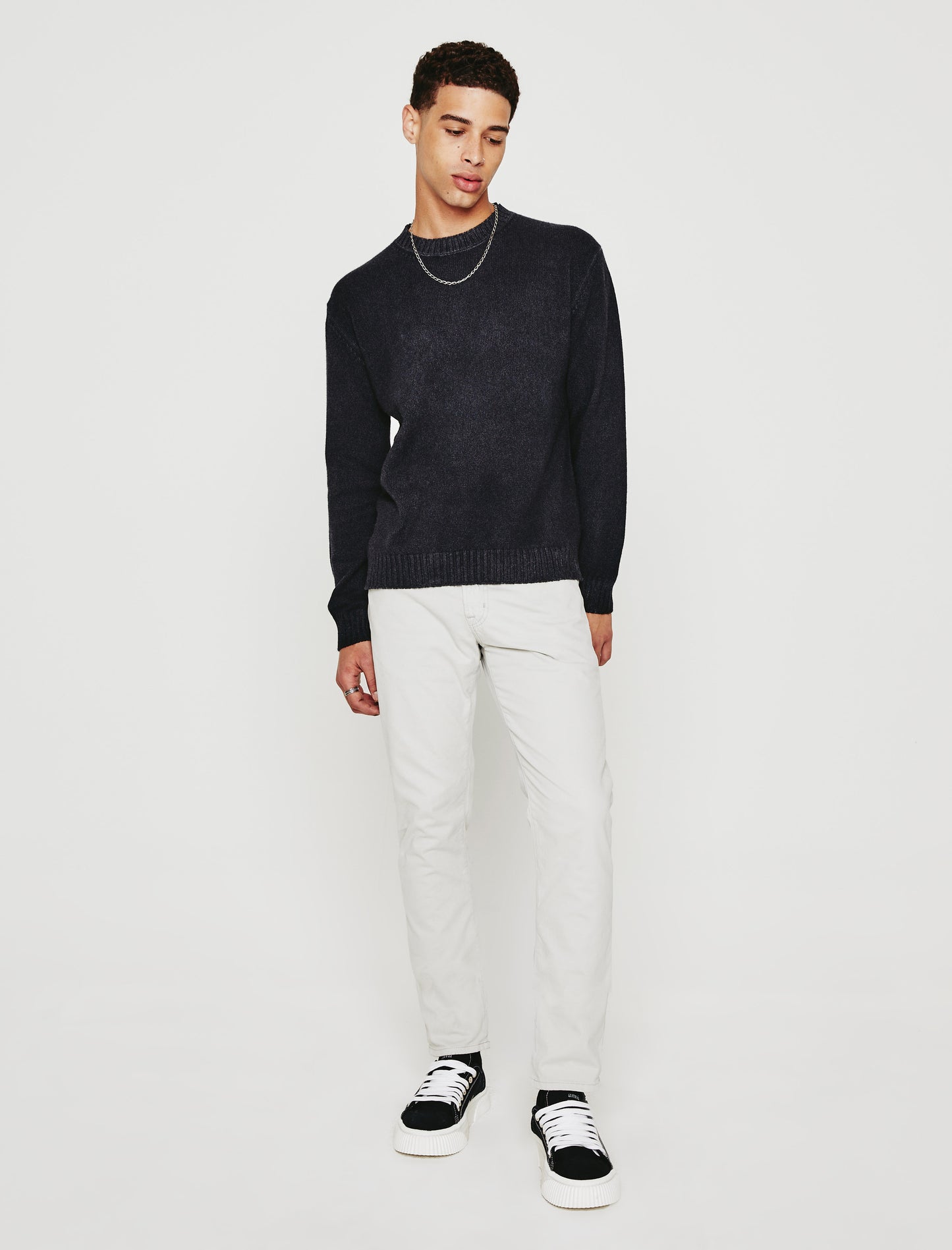 Leo Crew Sandwashed Charcoal Made In Italy Men Top Photo 2