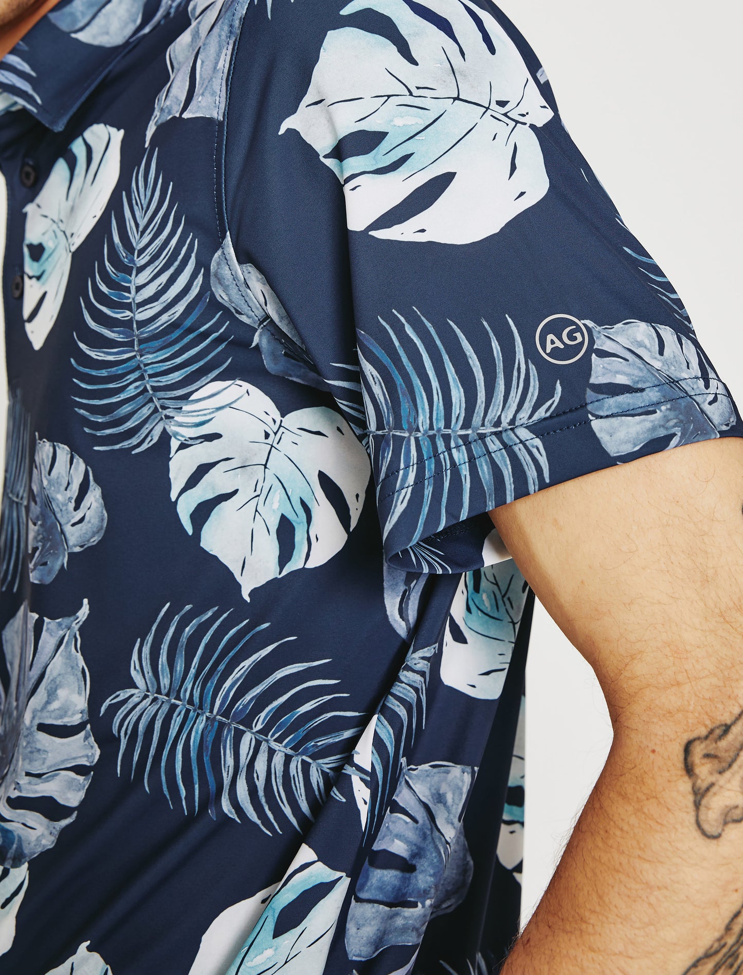 Bryce Polo TROPICAL FRONDS DEEP NAVY MULTI Classic Short Sleeve Polo (Performance) Men Top Photo 5