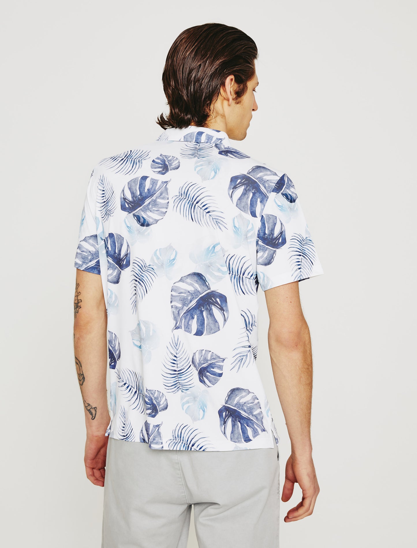 Bryce Polo TROPICAL FRONDS LIGHT BLUE MULTI Classic Short Sleeve Polo (Performance) Men Top Photo 6