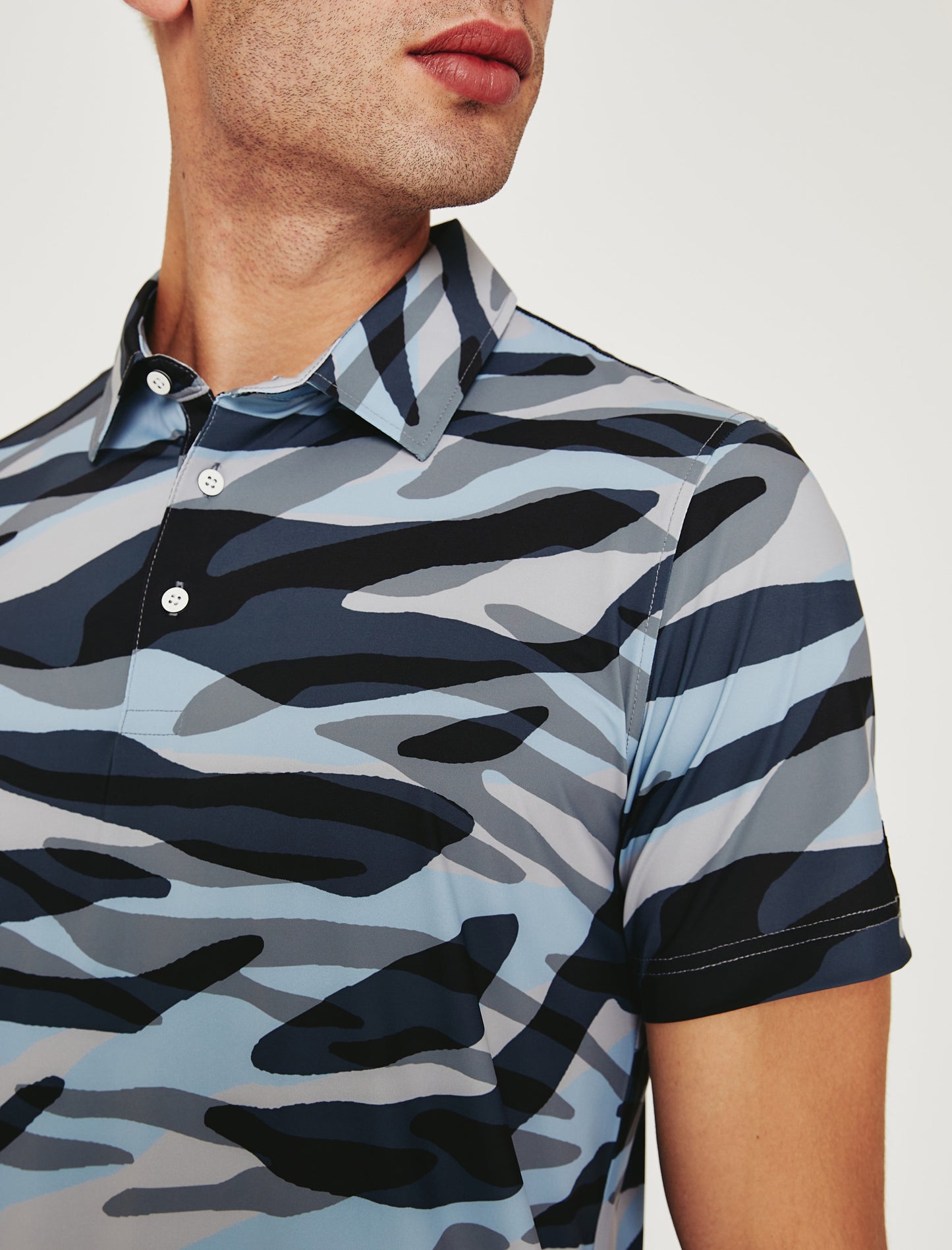 Bryce Polo Water Zebra Classic Short Sleeve Polo (Performance) Men Top Photo 2