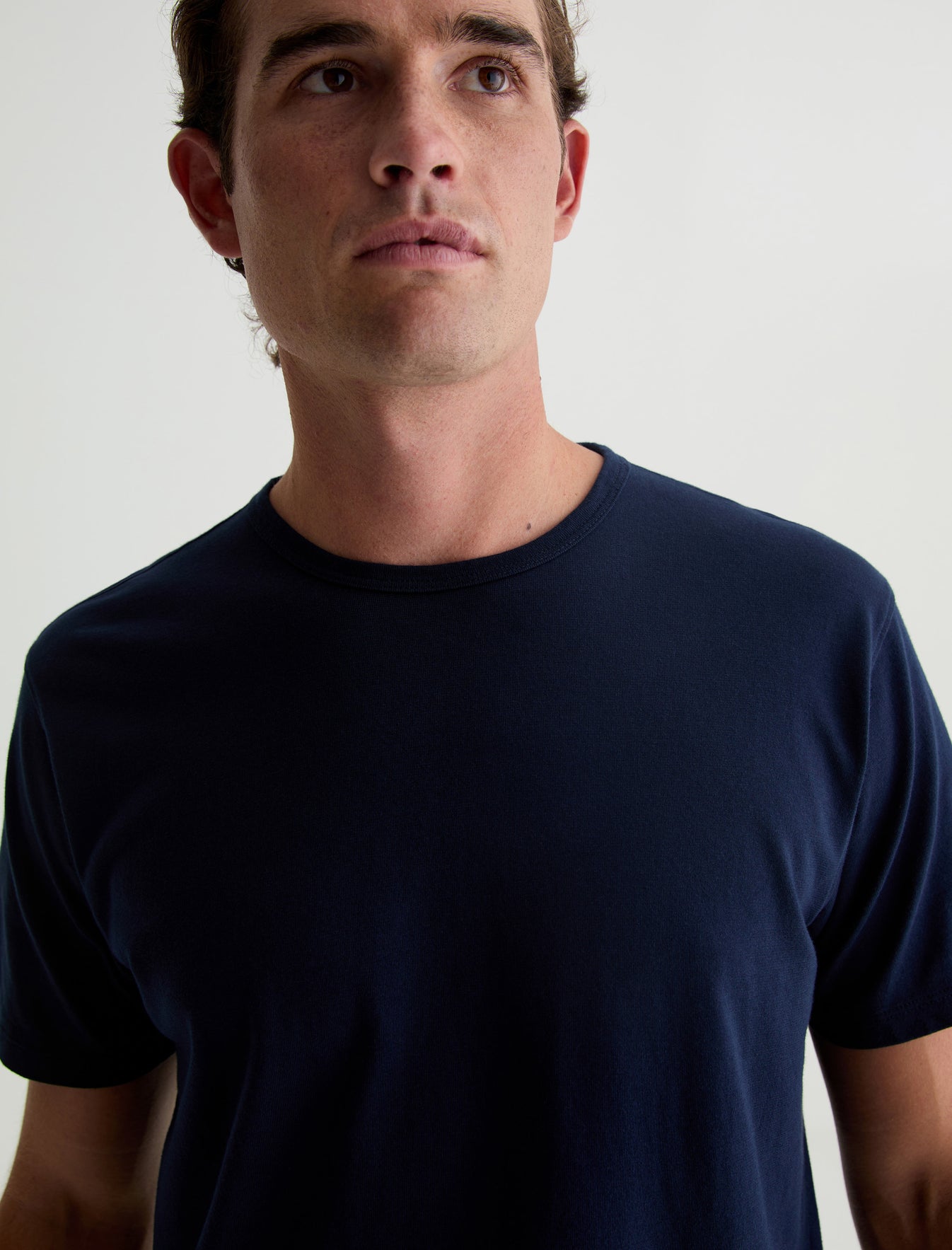 Bryce Crew Deep Navy Classic Fit Short Sleeve Crew Neck T-Shirt Mens Top Photo 2