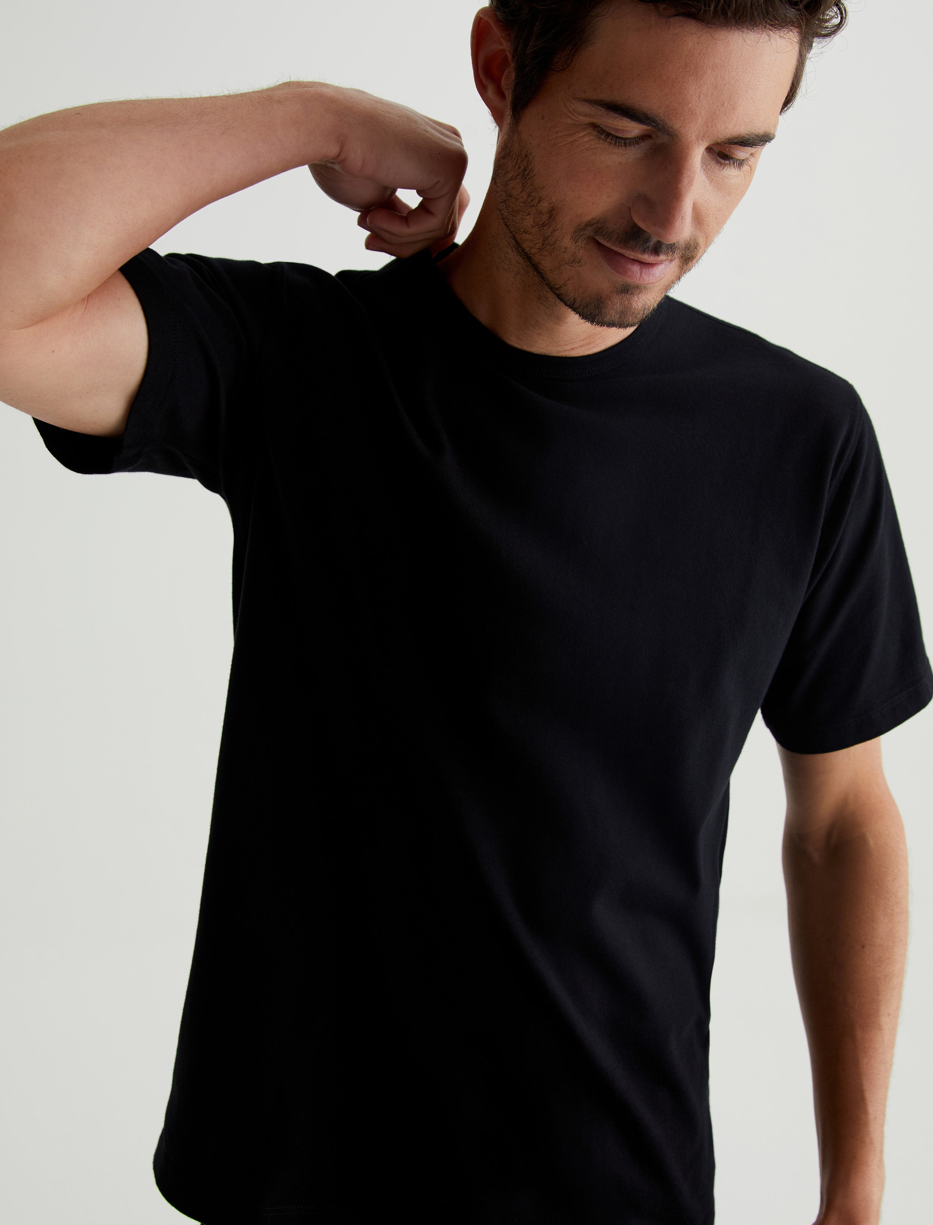 Bryce Crew True Black Classic Crew Neck T-Shirt Men Top Photo 2
