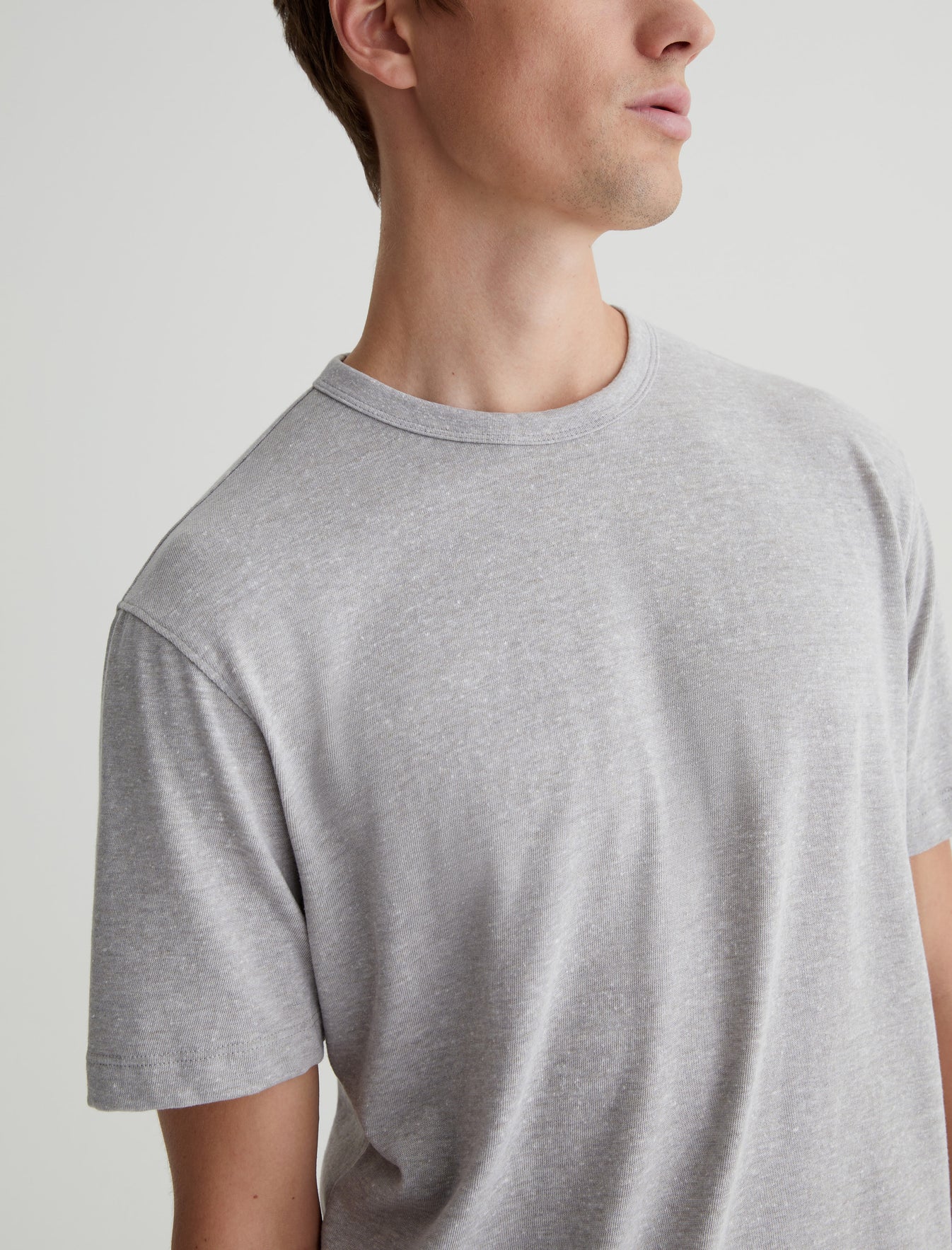 Wesley Crew Heather Grey Relaxed T-Shirt Men Top Photo 2