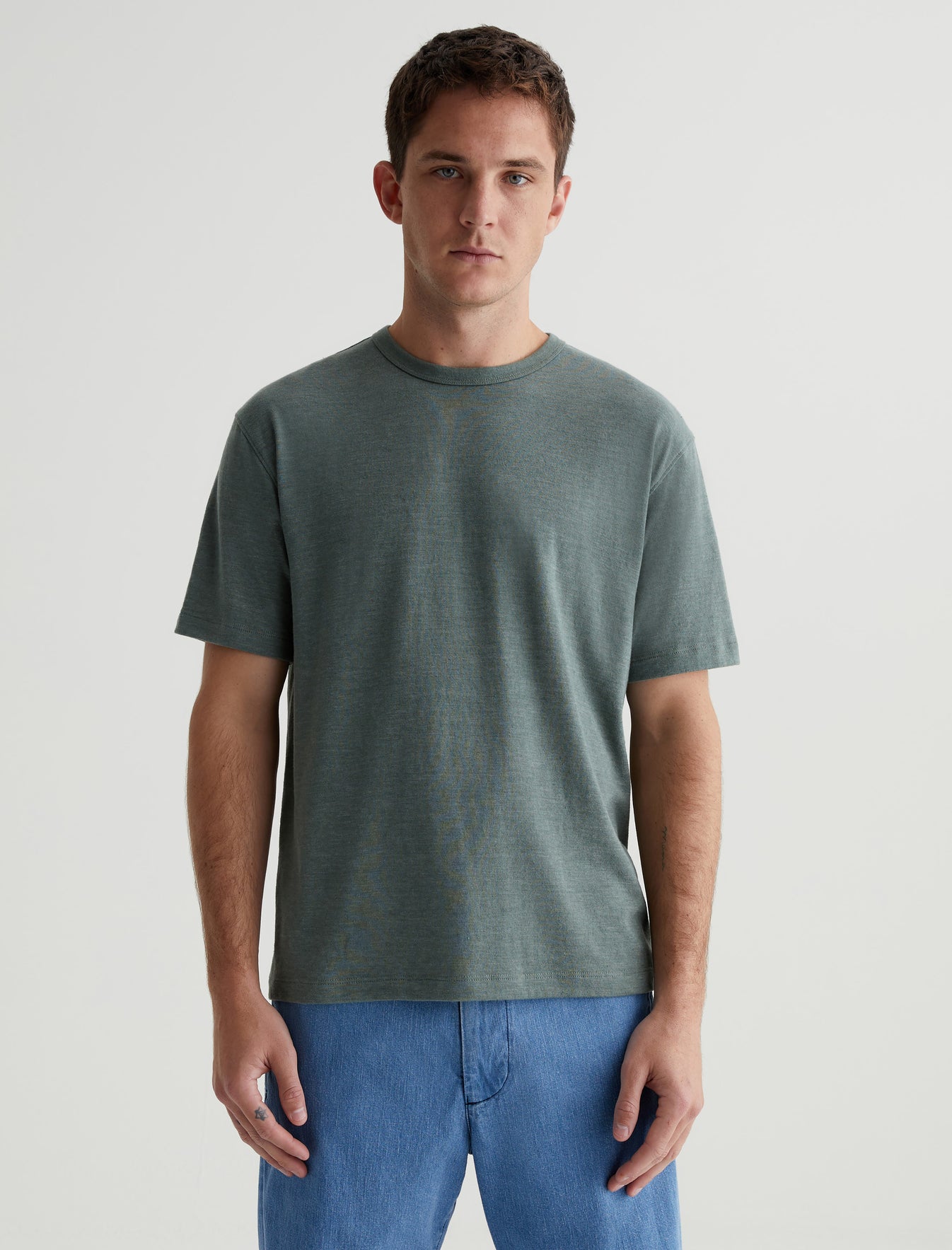 Wesley Crew Thorn Field Relaxed T-Shirt Men Top Photo 1