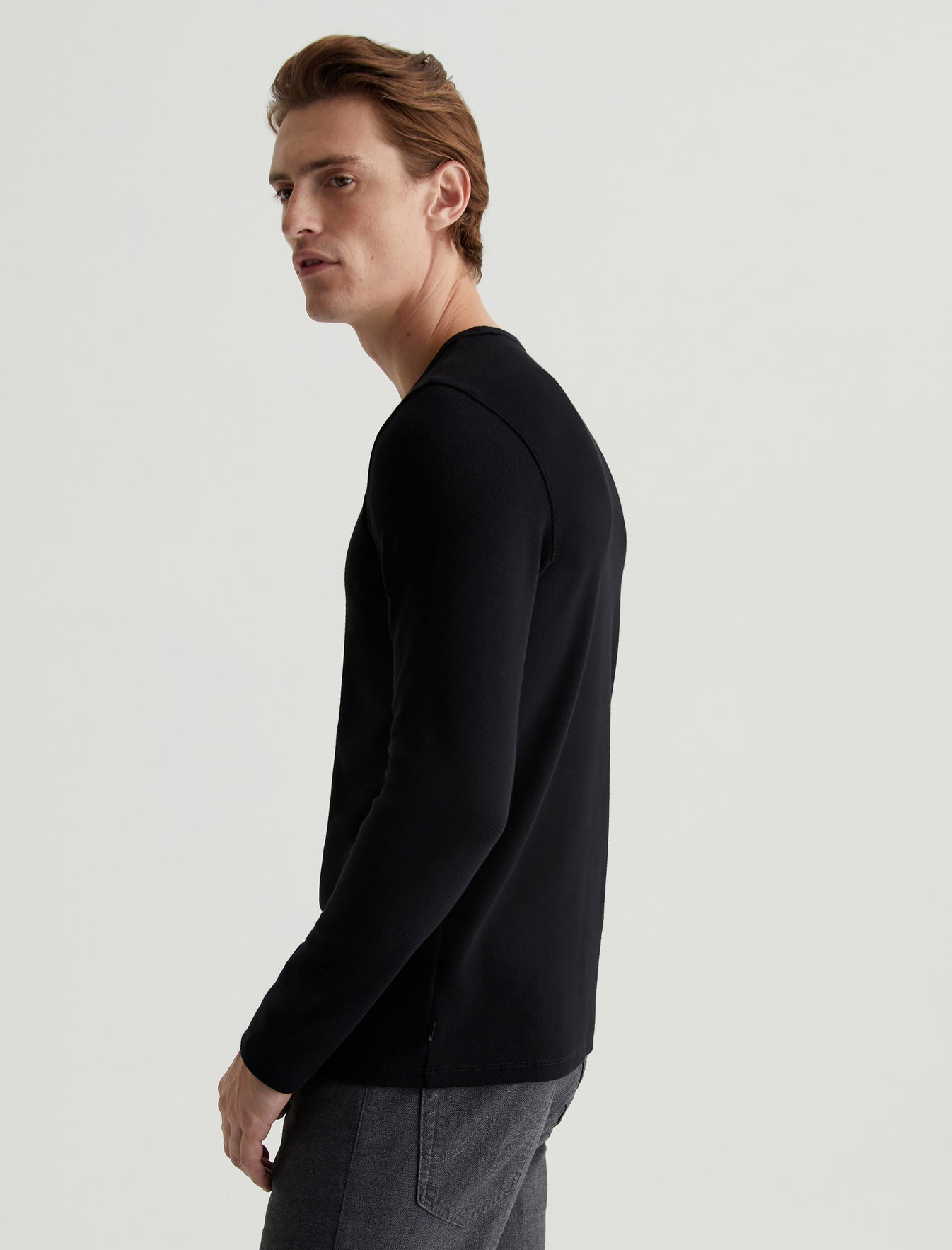 Bryce Long Sleeve Crew True Black Classic Crew Neck Photo 2