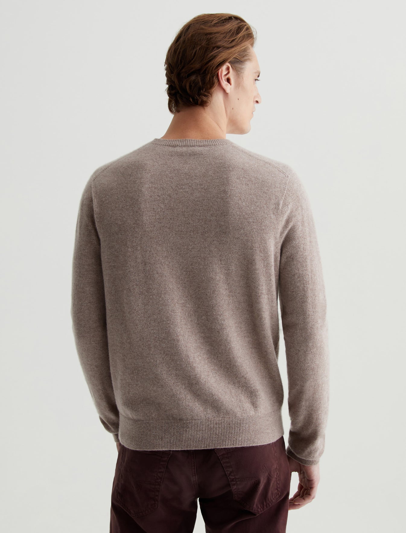 Beck Crew Urban Taupe Classic Long Sleeve Crew Neck Cashmere Sweater Photo 6