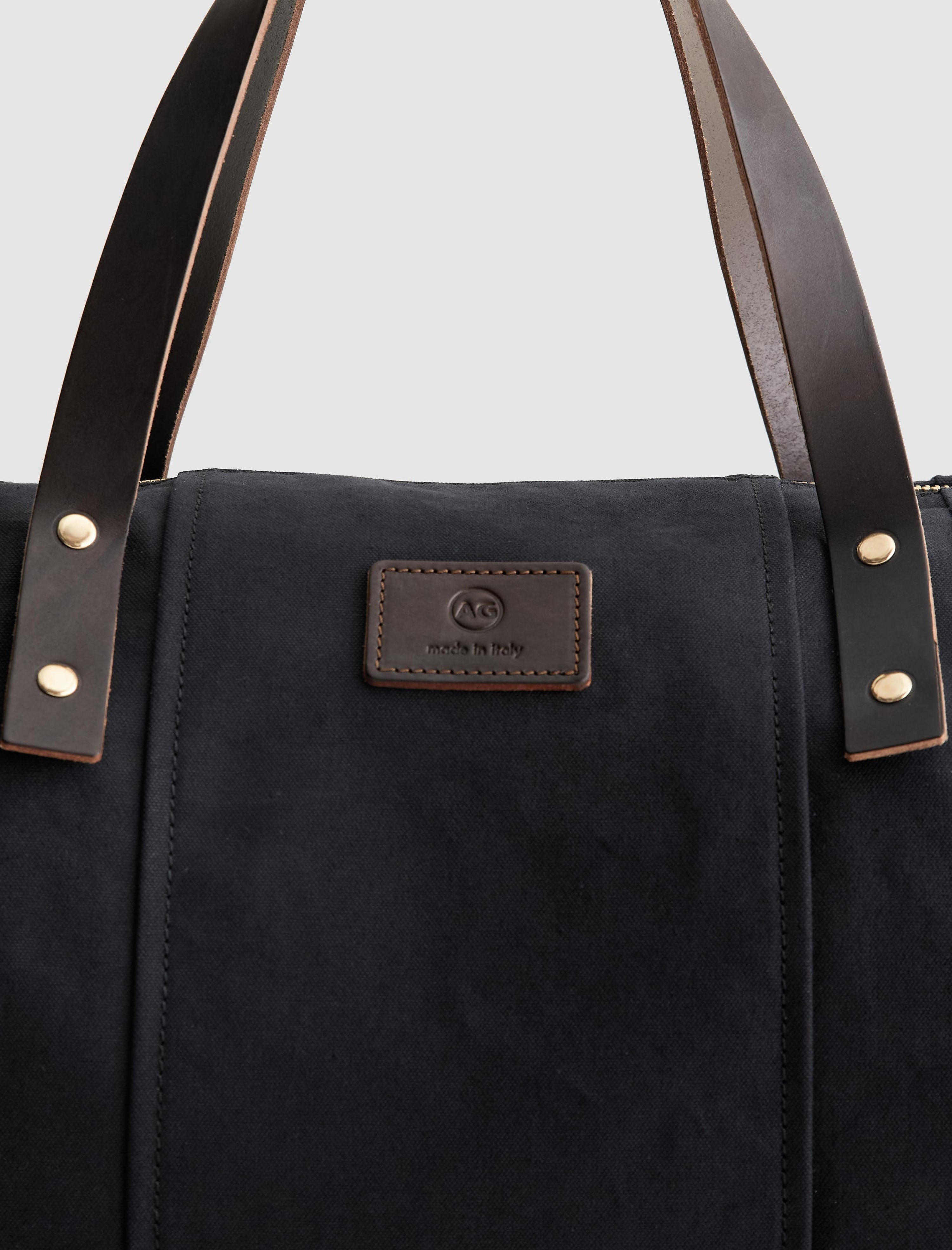Verona Duffel Black Duffel Bag Unisex Accessory Photo 2