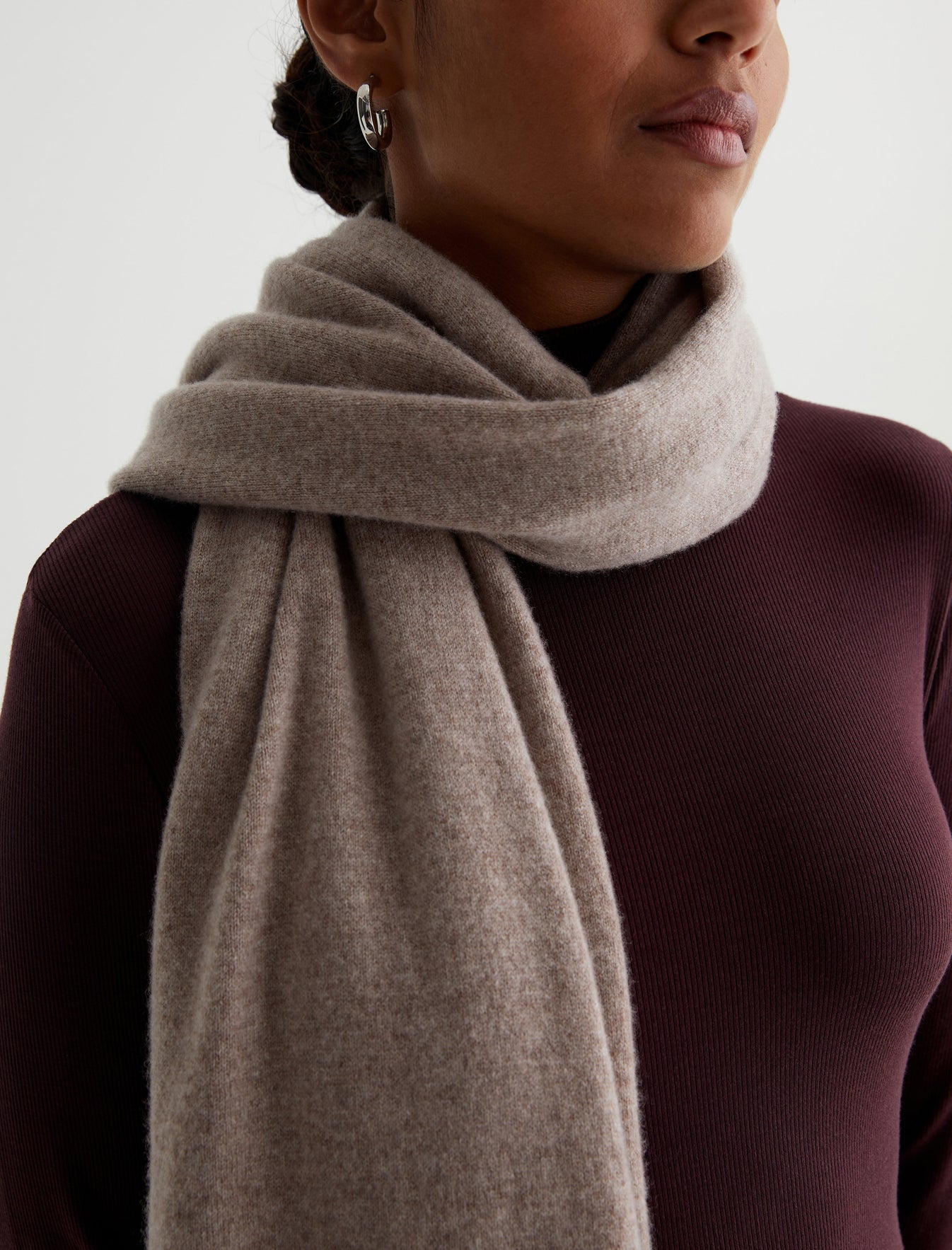 Skyler Scarf Urban Taupe Oversized Cashmere Scarf Accessory  Photo 3