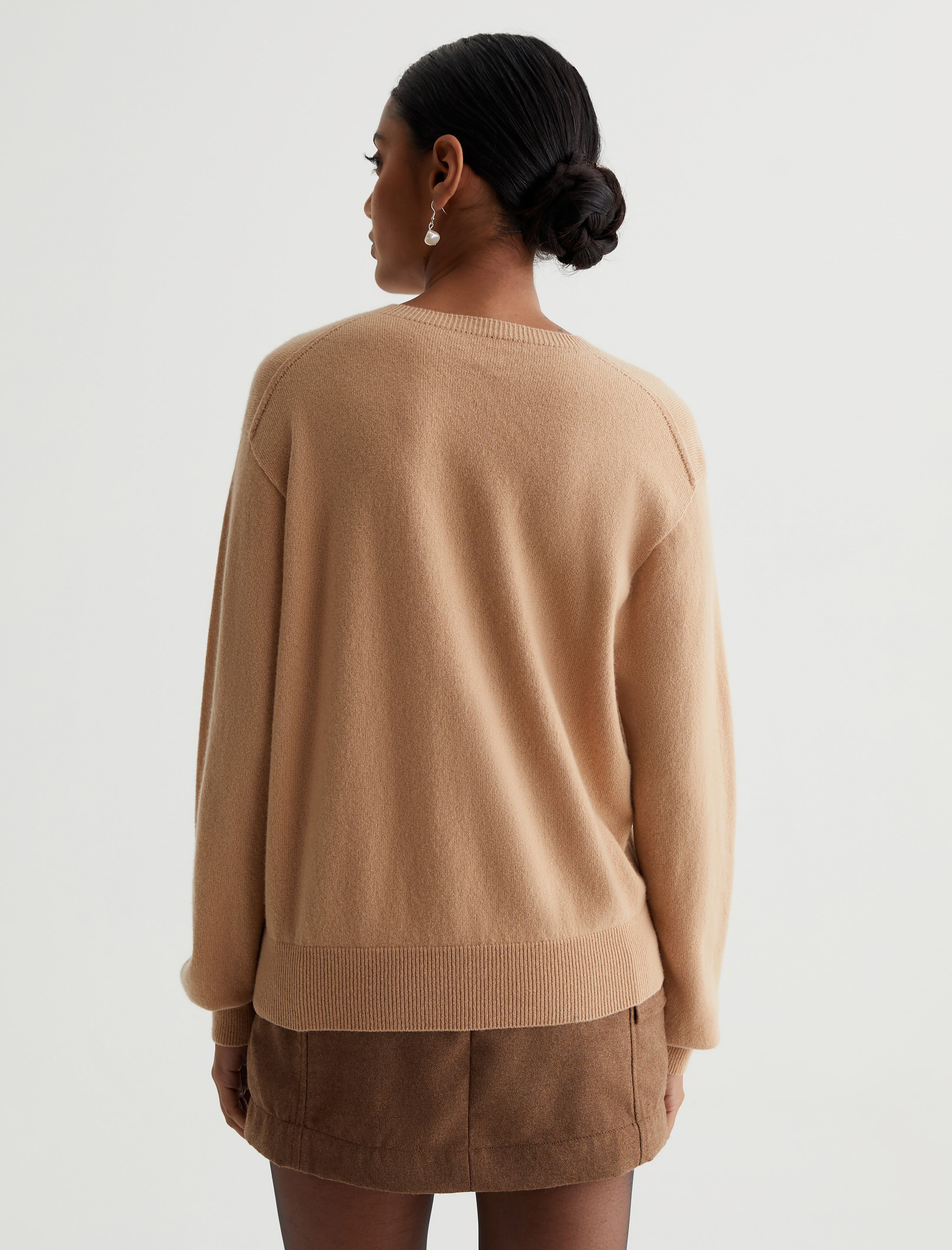 Camel crew neck sweater women's deals
