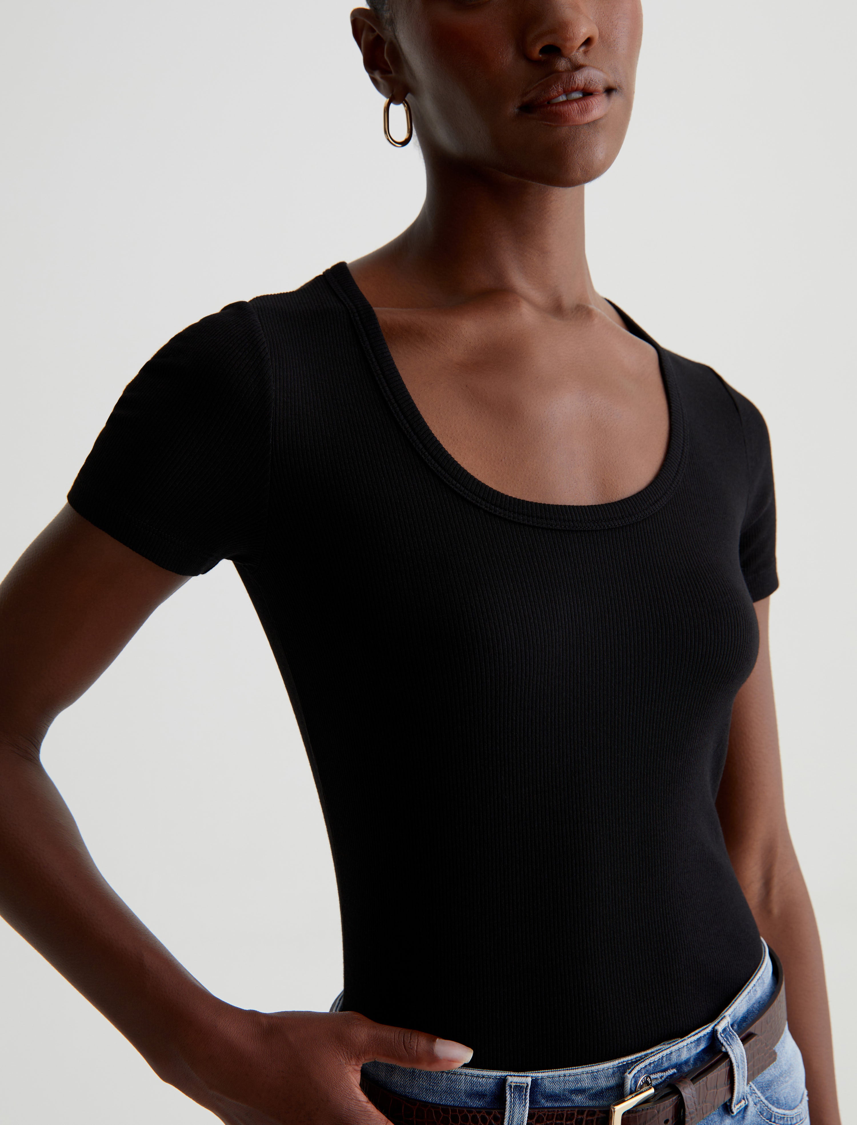 Jessie Top True Black Slim Fit S/S Scoop Neck T-Shir Women Top Photo 2