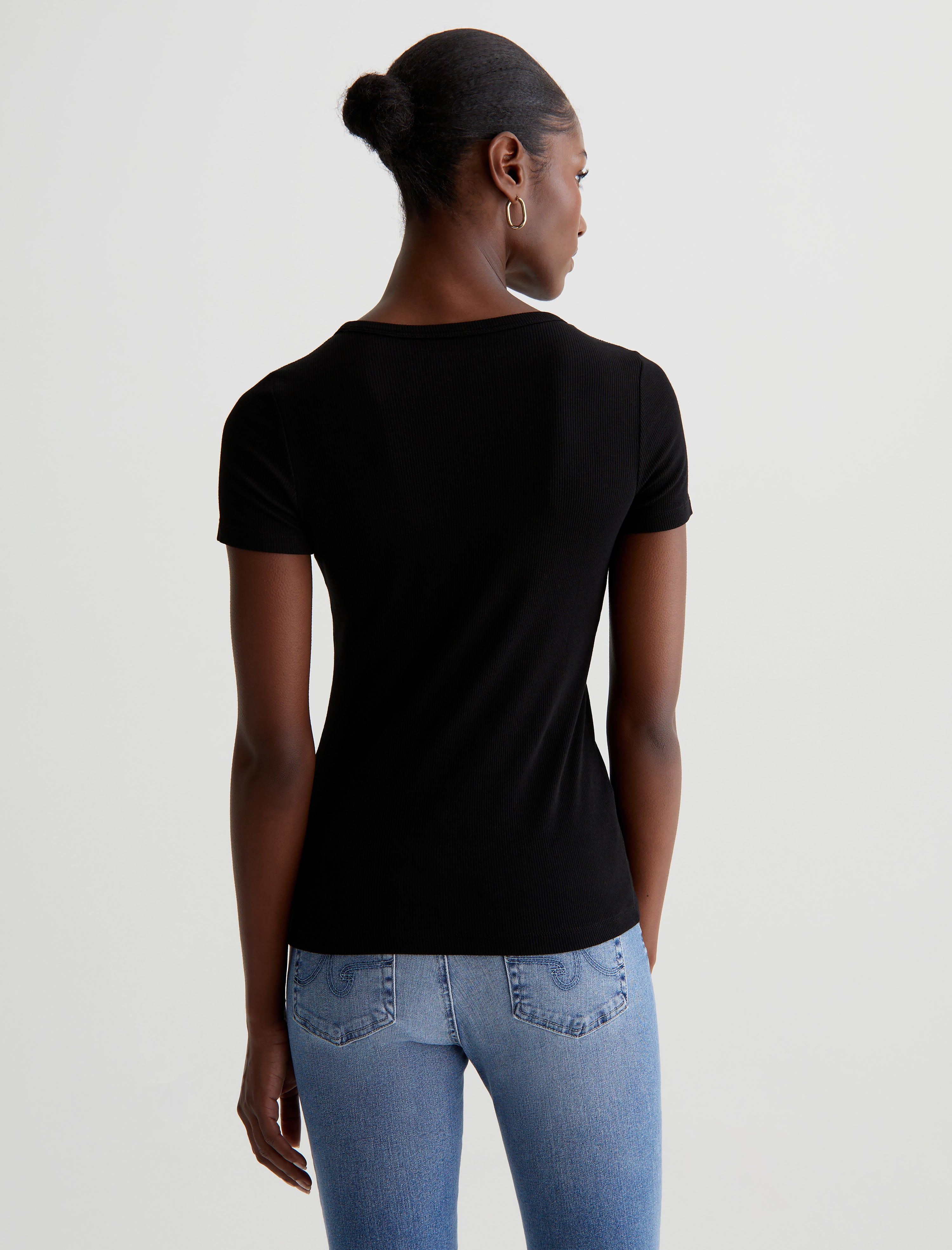 Jessie Top True Black Slim Fit S/S Scoop Neck T-Shir Women Top Photo 7