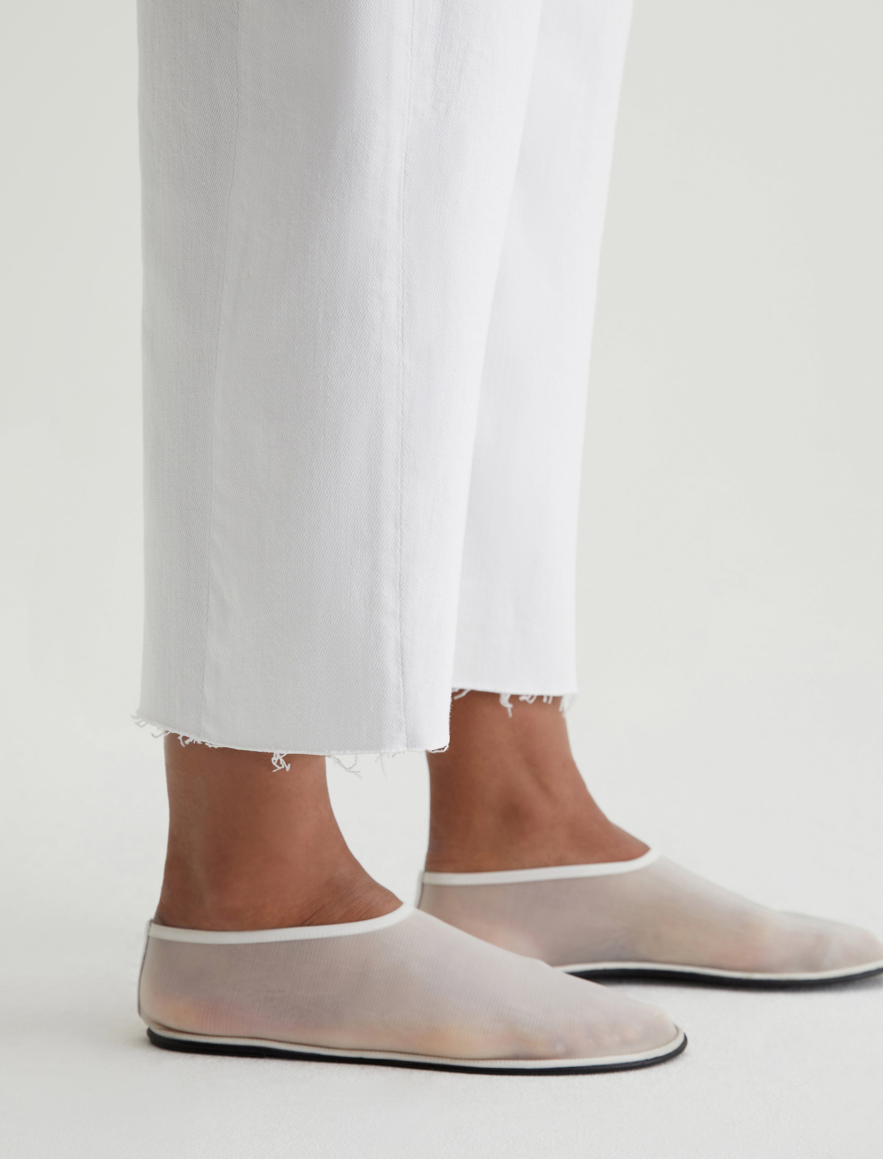 Hattie Crop Gallery White High Rise Barrel Women Bottom Photo 5