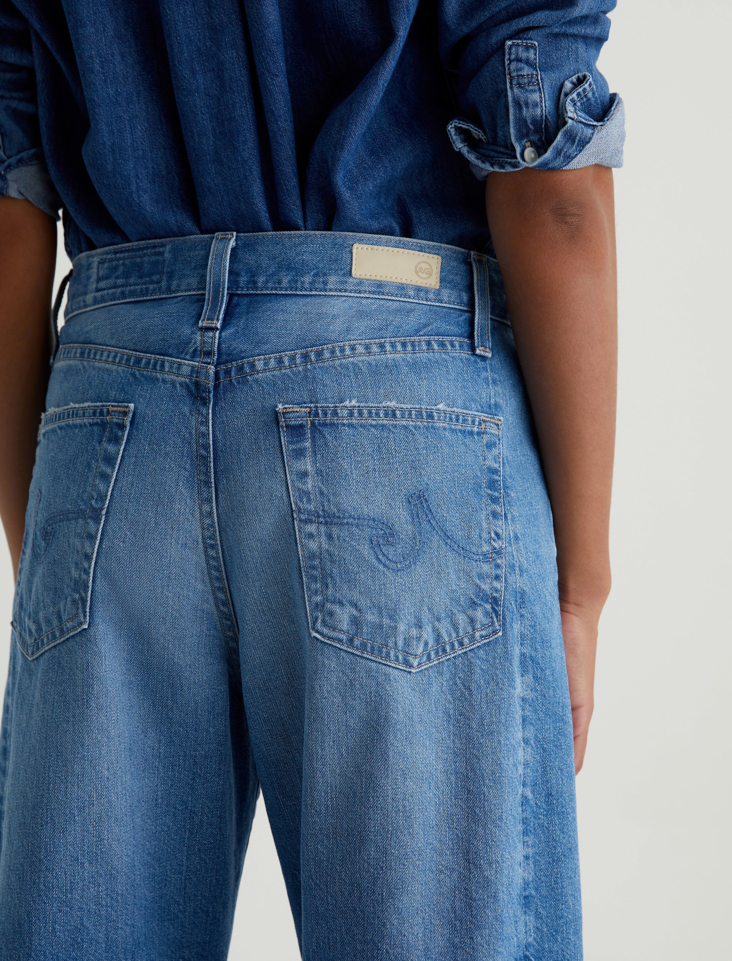 Women Hattie Waves at AG Jeans Official Store