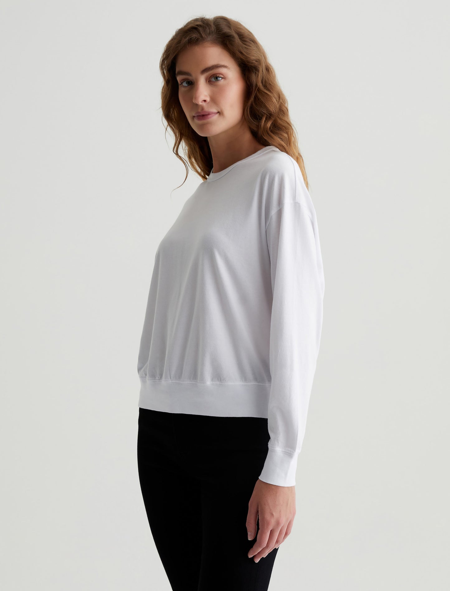 Karter Pullover True White Oversized Fit Long Sleeve Crew Neck Pullover Womens Top Photo 3