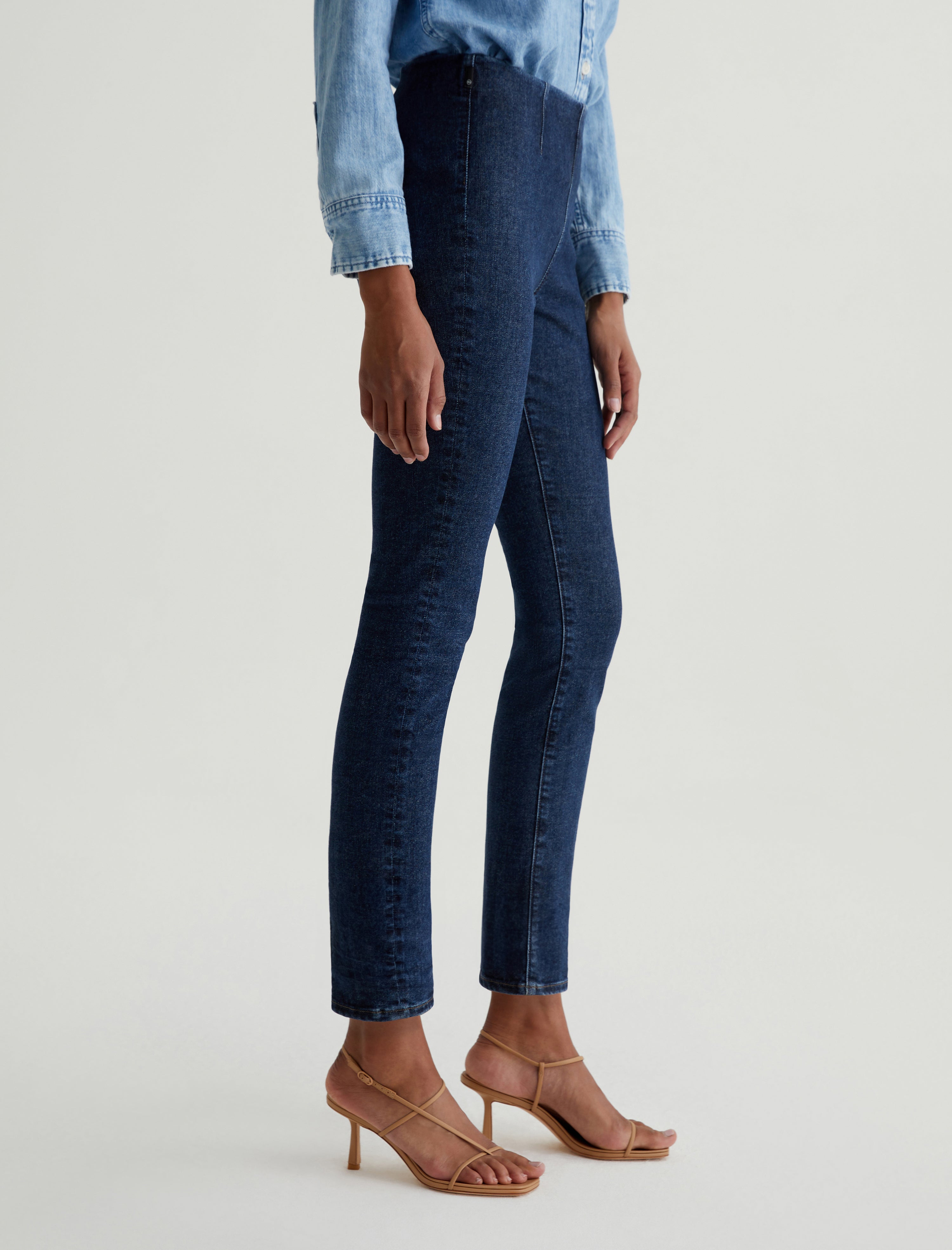 Mari Crop Hyacinth Pull On Mid Rise Slim Straight Women Bottom Photo 4