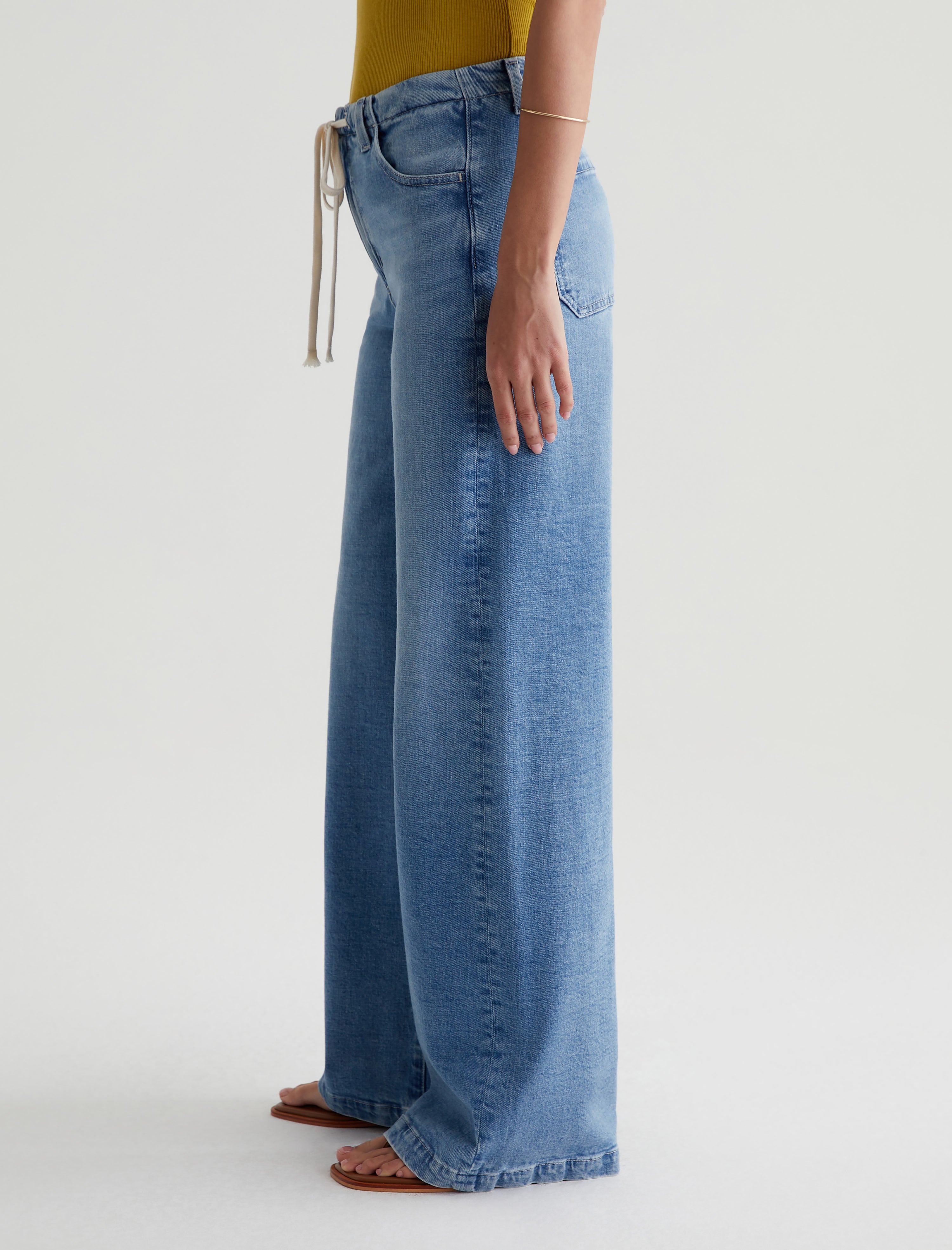 Women Stella Sincerely Photo 4