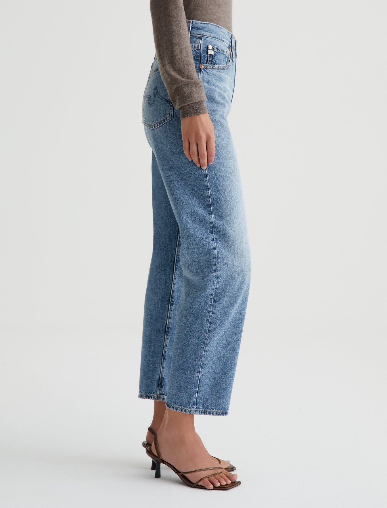 High Waisted Jeans for Women - High Rise Waist Lebanon